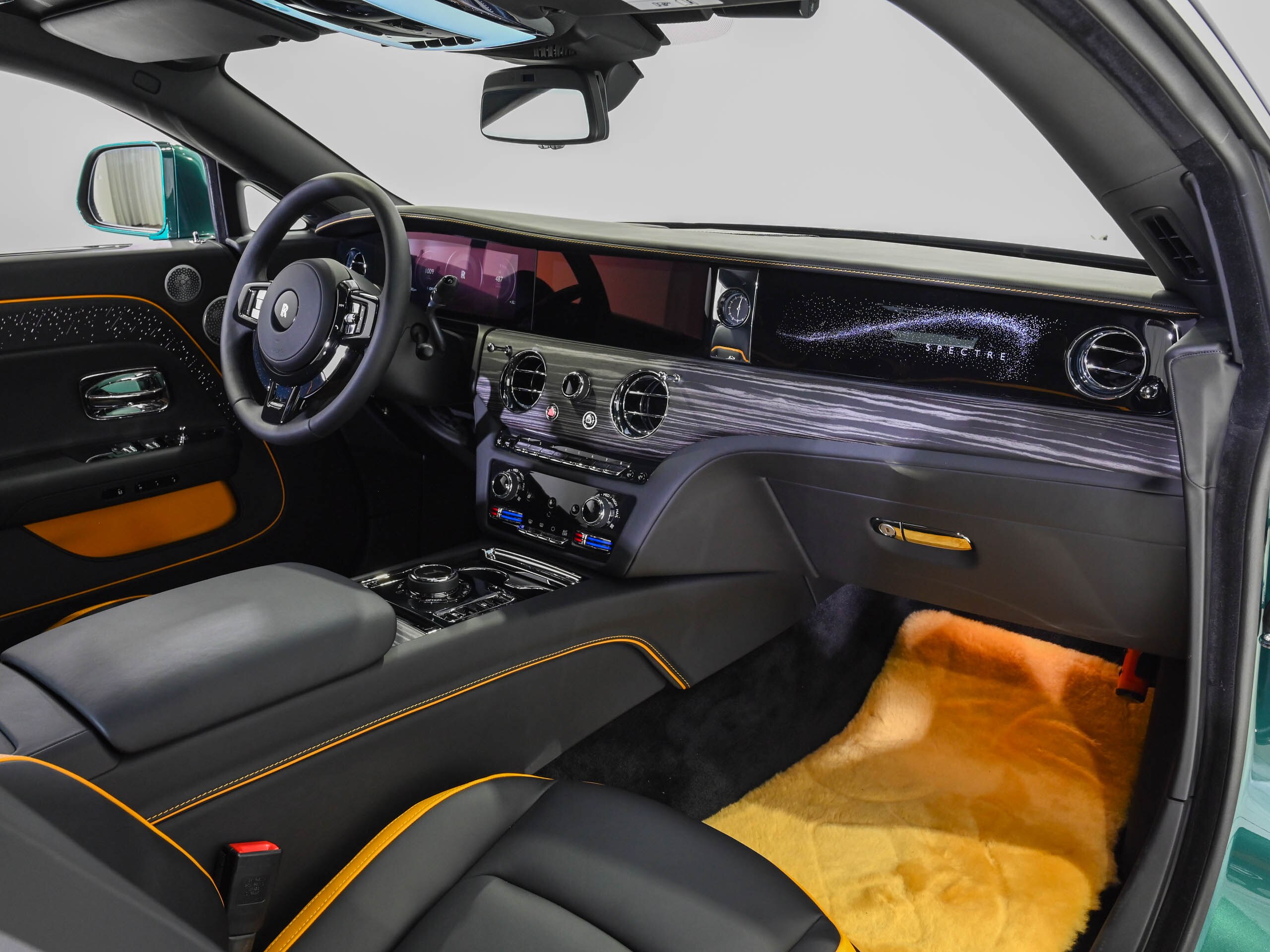 2024 Rolls-Royce Specter — Photo 15 / 22