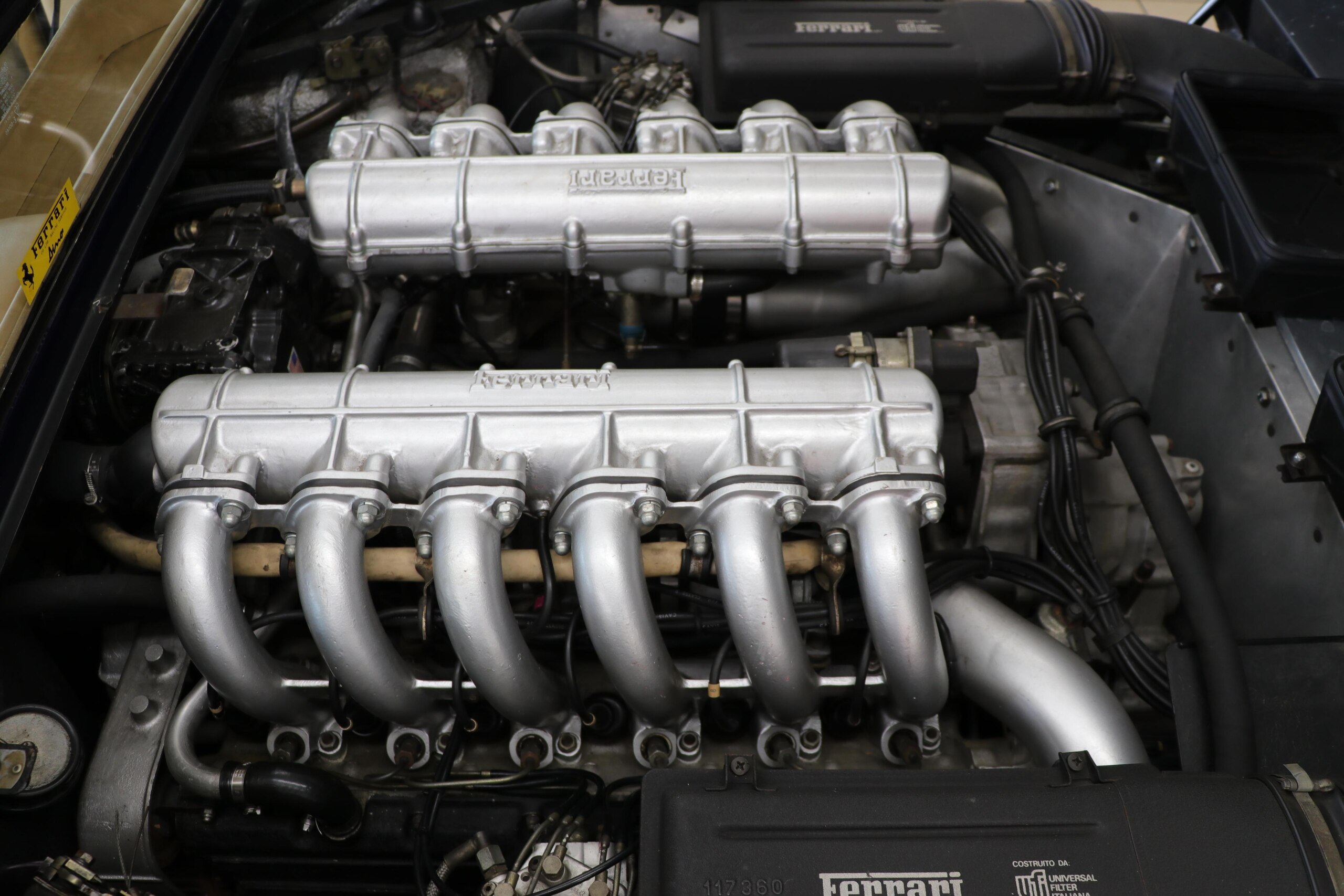 1982 Ferrari 512 BBi — Photo 17 / 19
