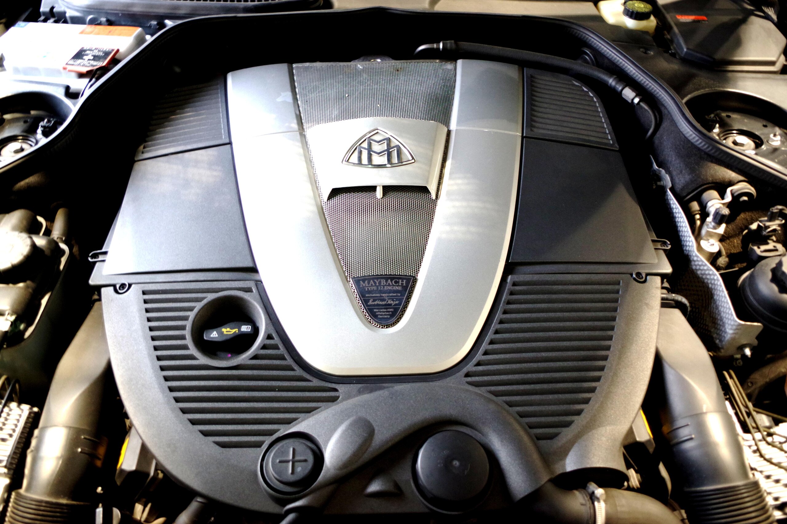 2006 Mercedes Benz Maybach 57S — Photo 18 / 19