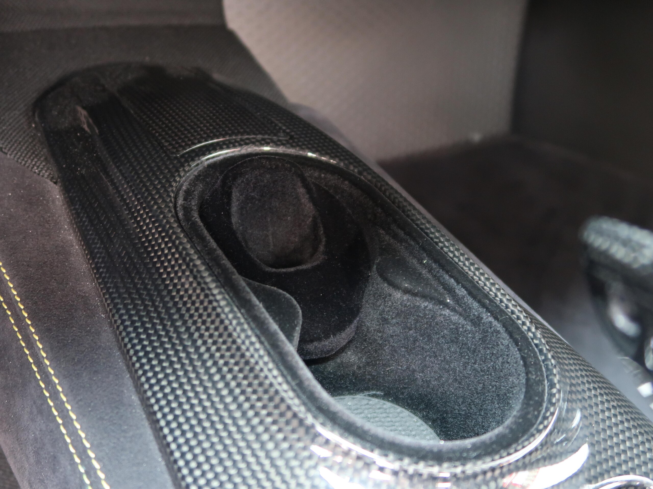 2020 Ferrari 488 Pista — Photo 41 / 53