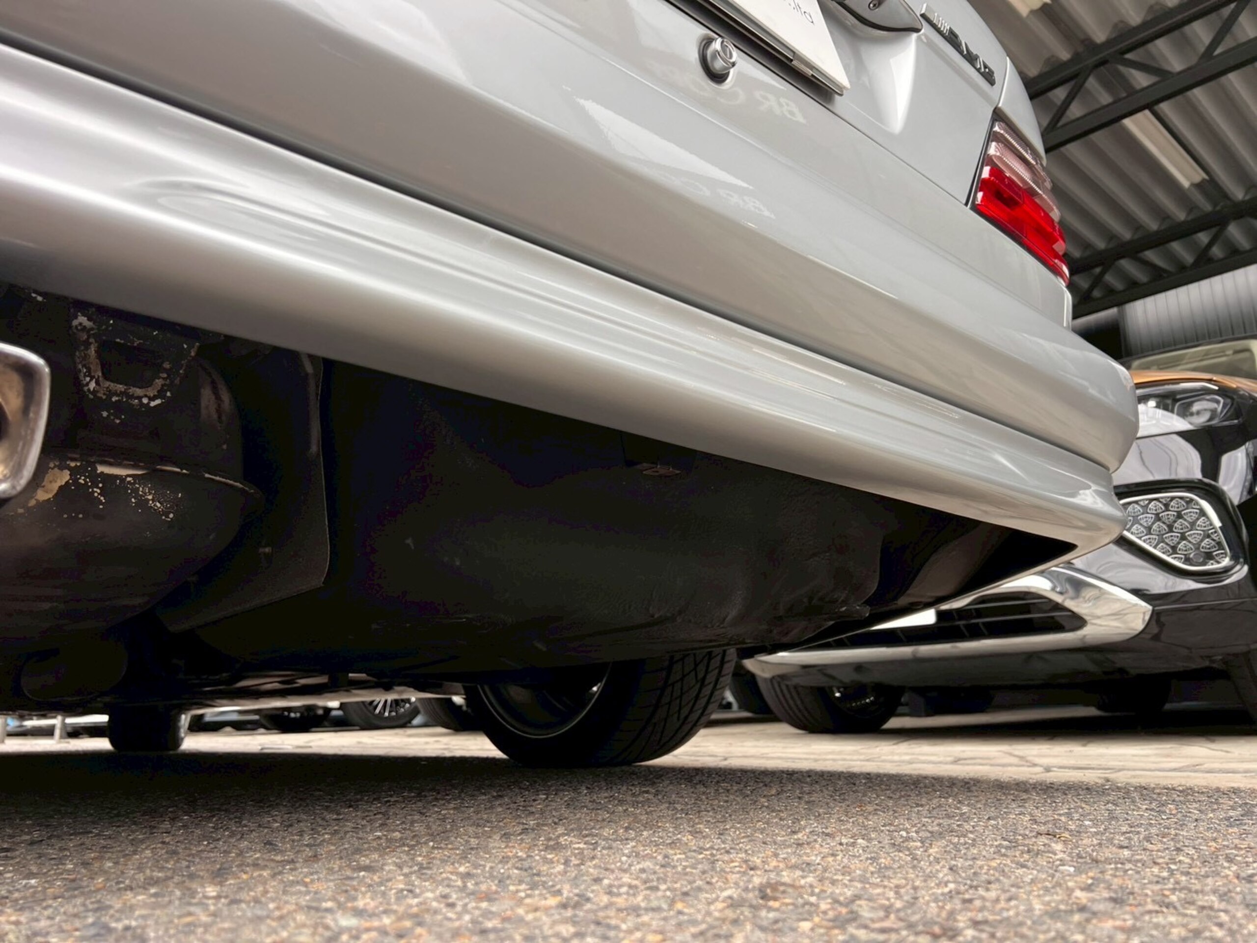 1995 Mercedes Benz E60 AMG — Photo 37 / 74