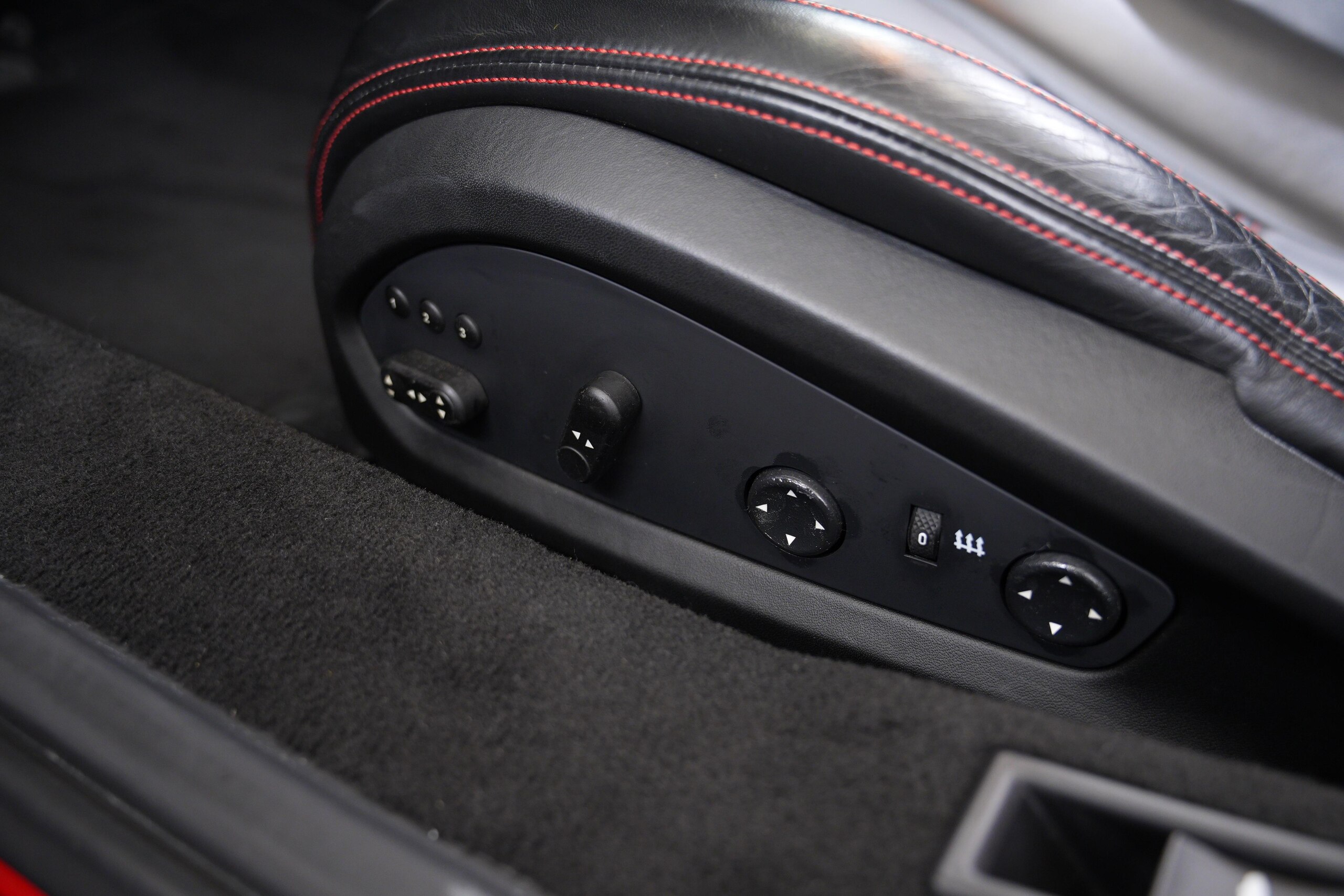 2013 Ferrari 458 Spider — Photo 31 / 41