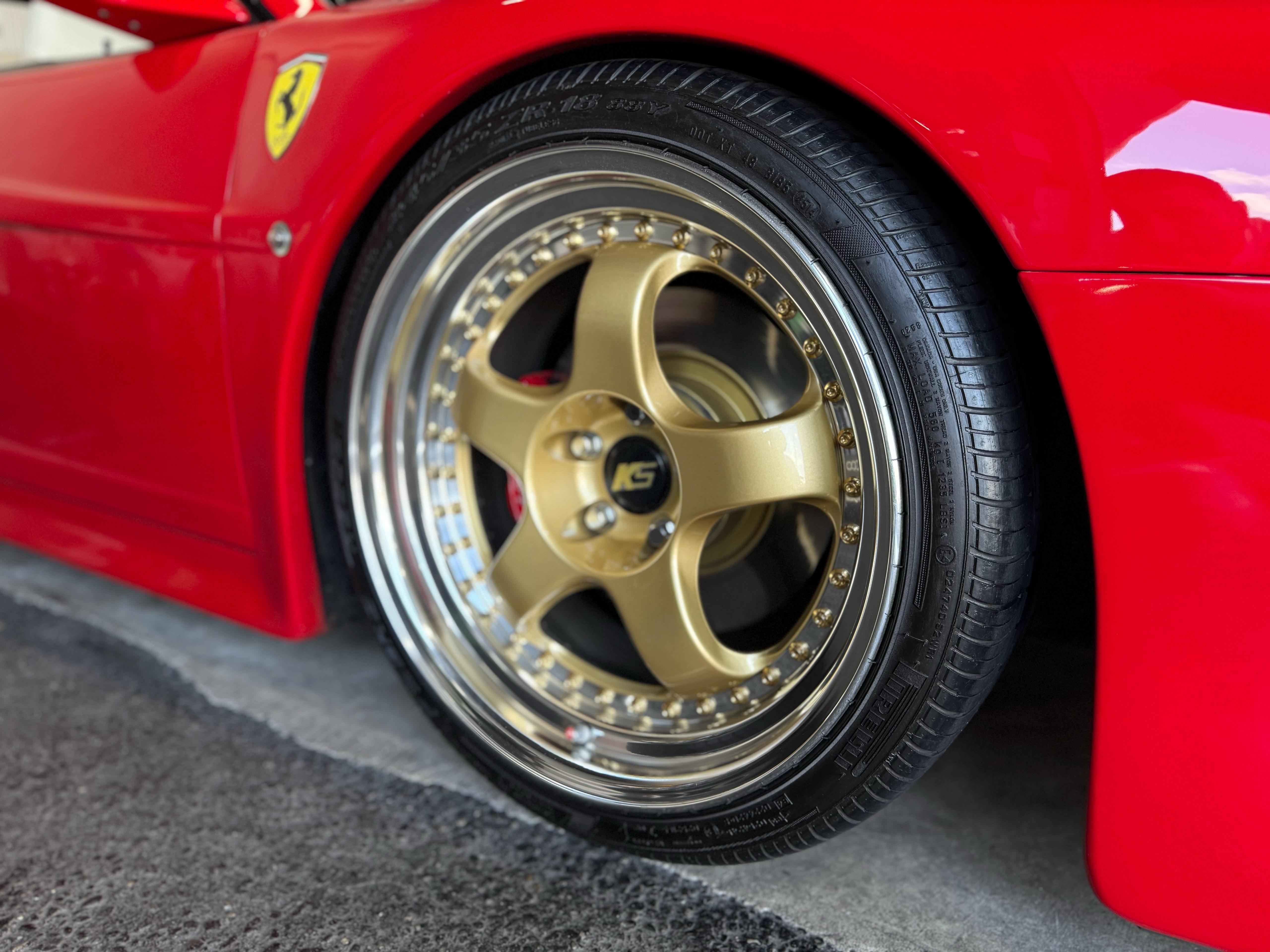 1987 Ferrari Testarossa — Photo 16 / 23