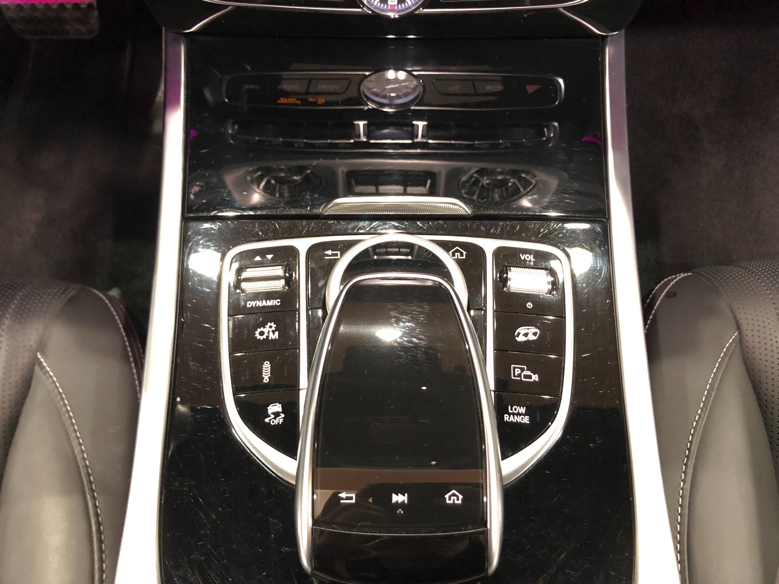 2019 Mercedes Benz G63 AMG — Photo 14 / 21