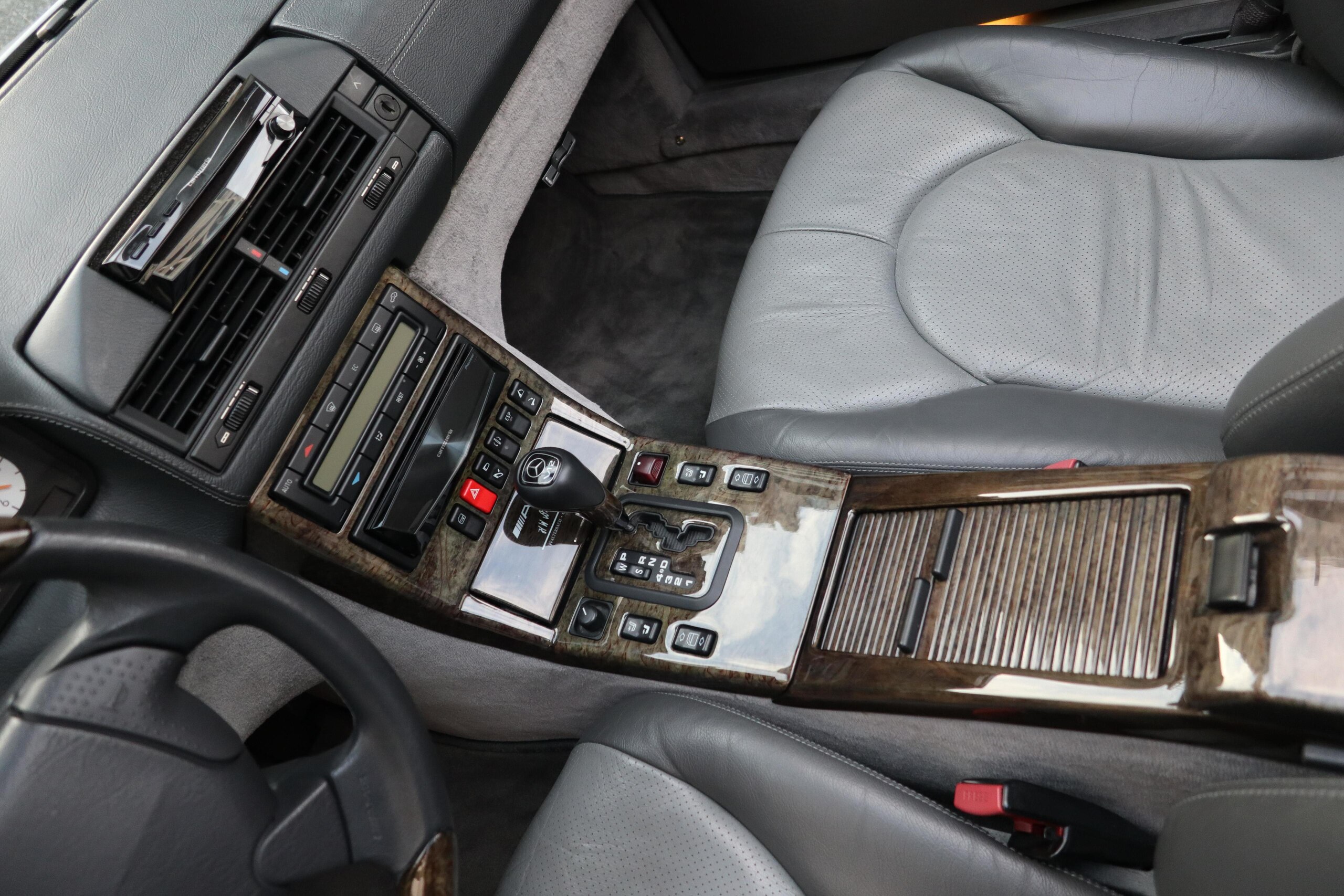 1996 Mercedes Benz SL60 AMG — Photo 13 / 24