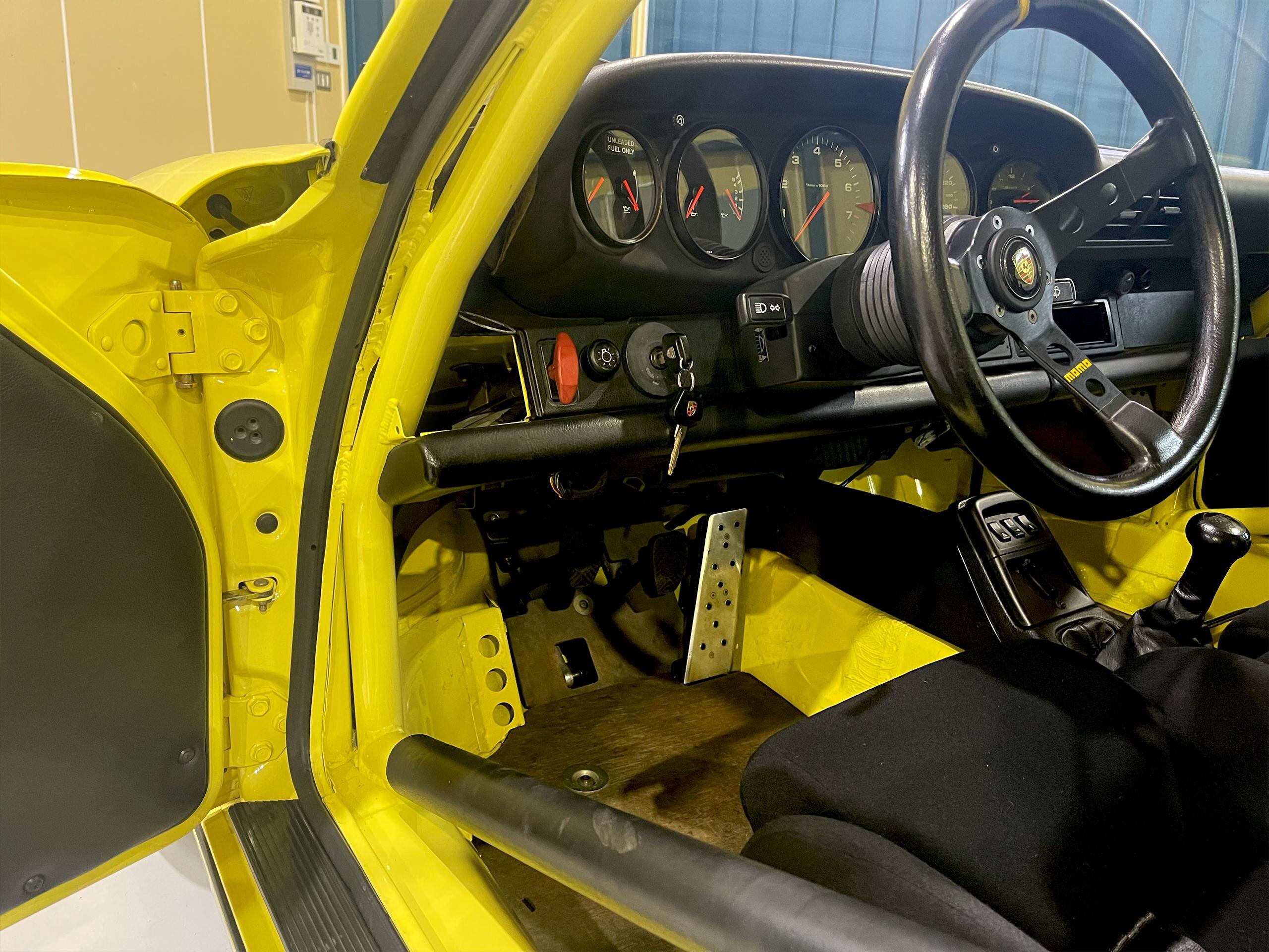 1992 Porsche 911 Carrera RS Cup — Photo 6 / 14