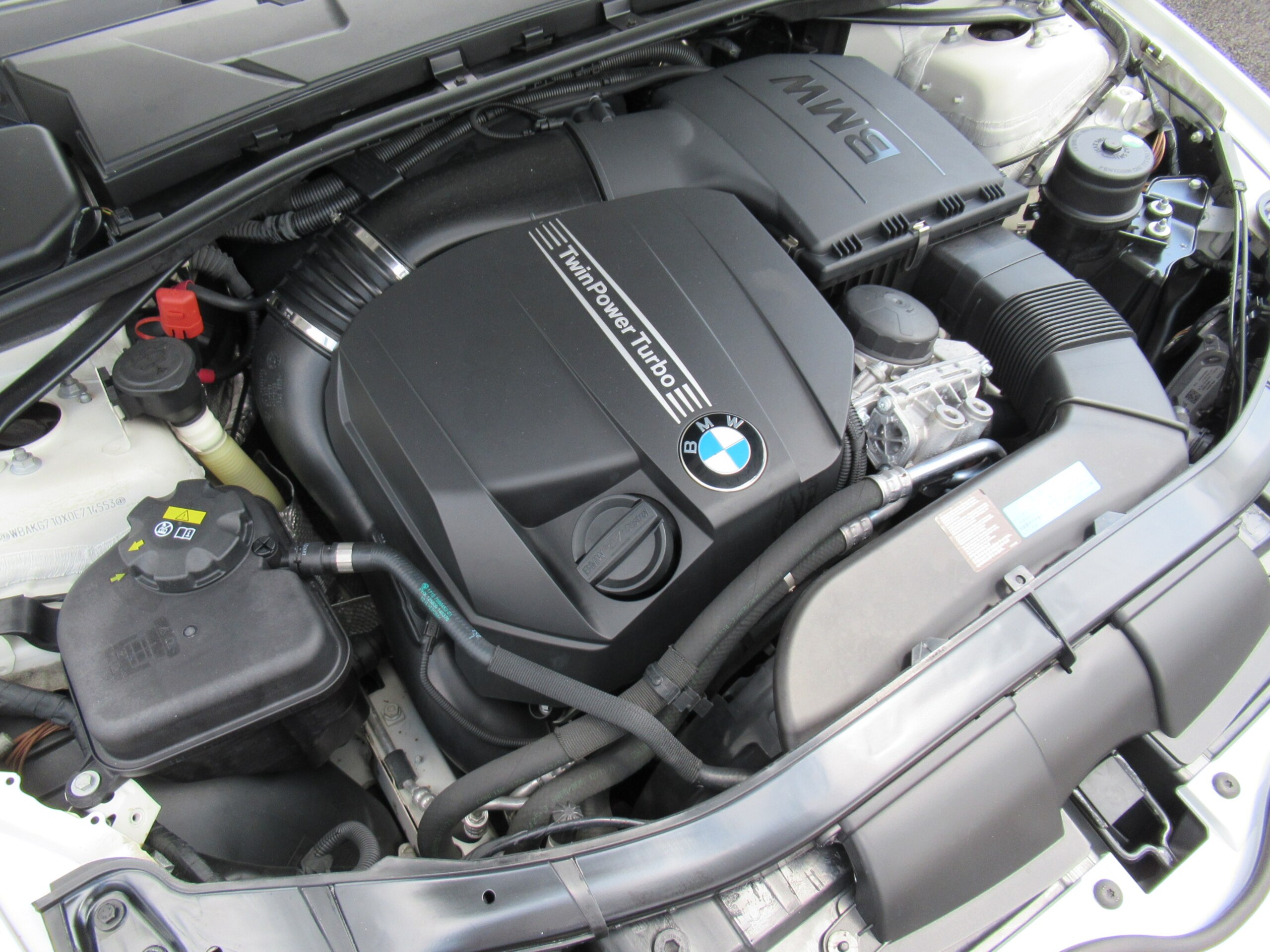 2012 BMW 335i Coupe M Sport — Photo 19 / 20
