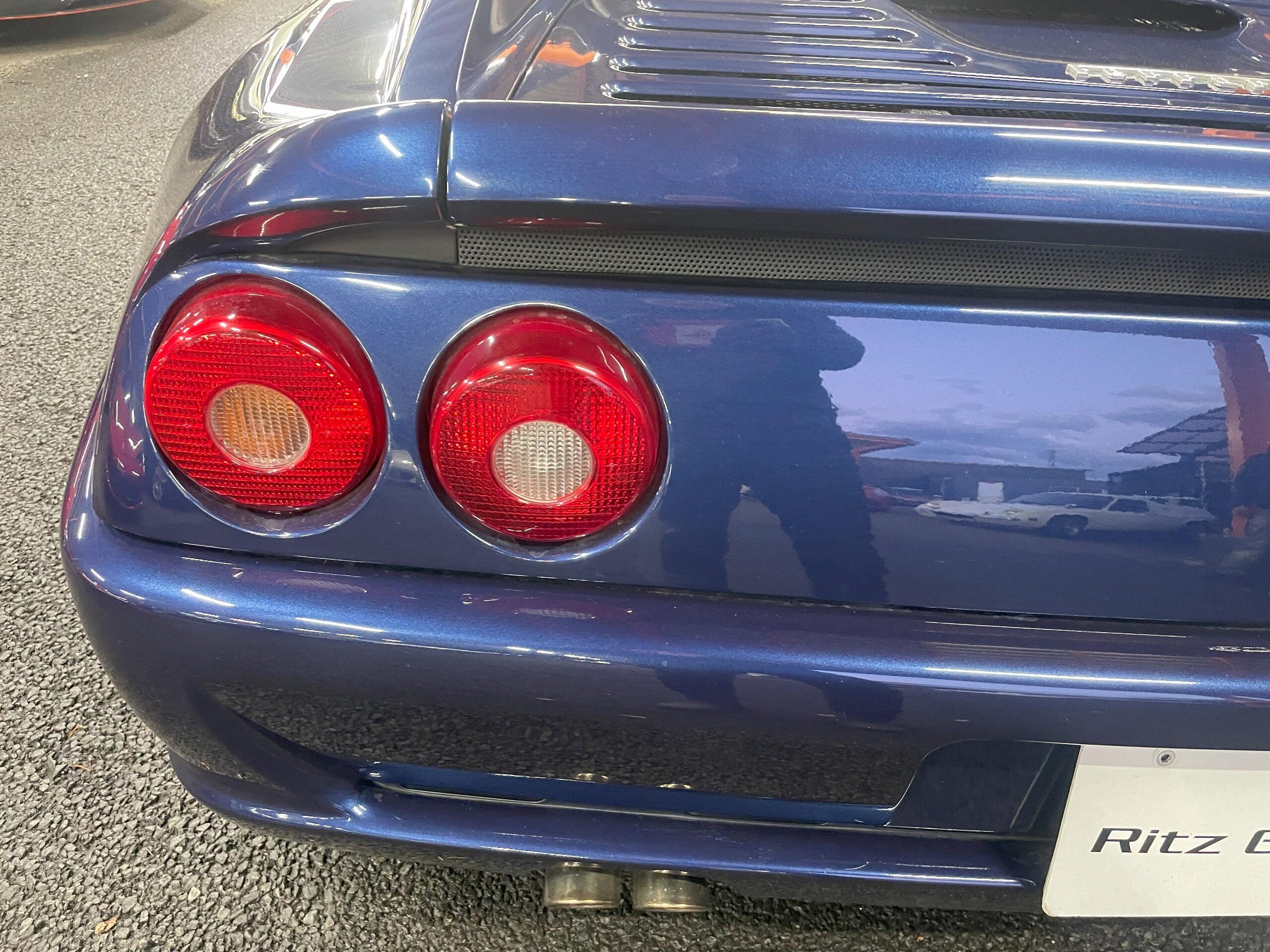 1998 Ferrari F355 Berlinetta — Photo 19 / 23