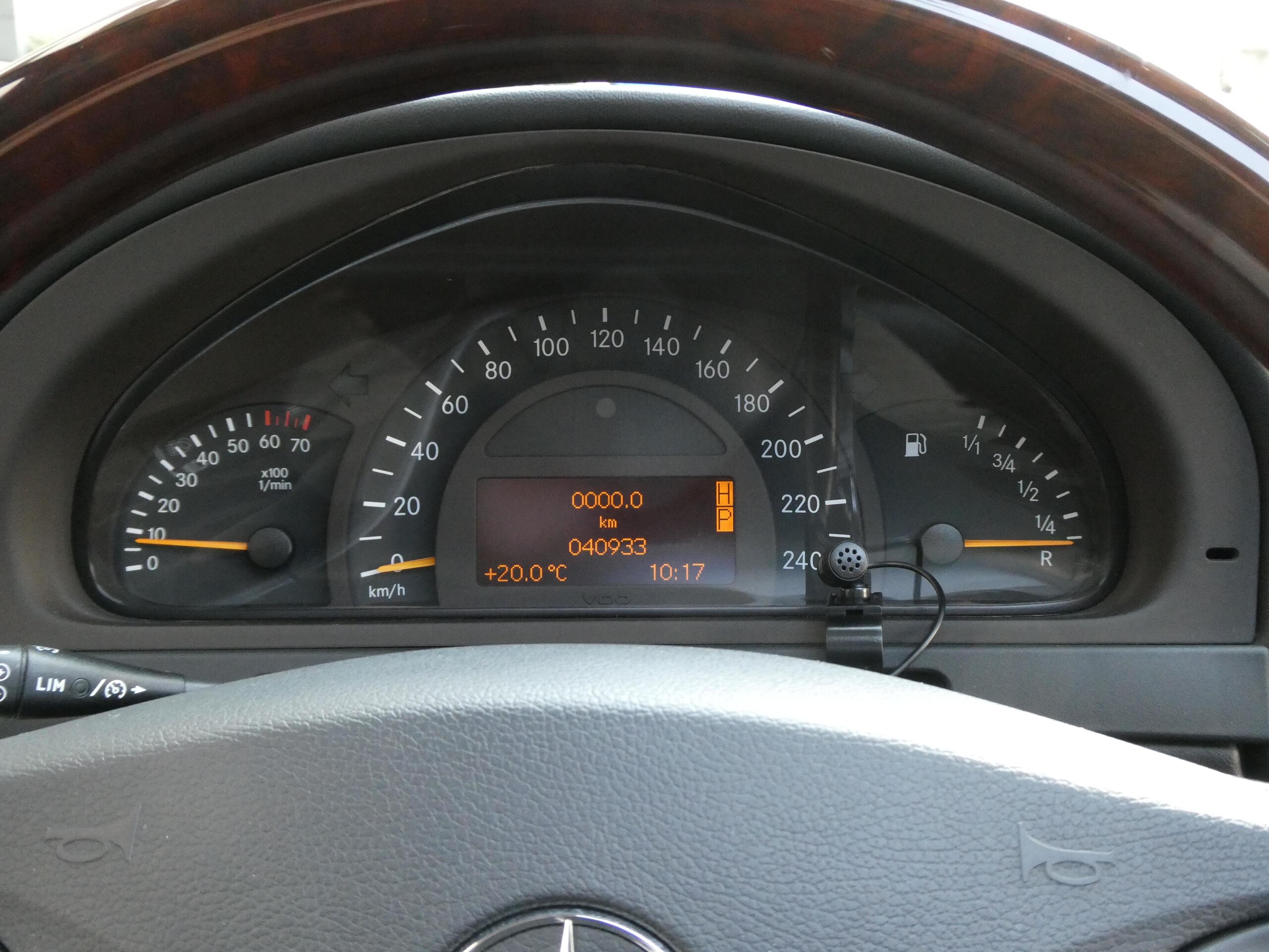 2003 Mercedes Benz G320 — Photo 12 / 28