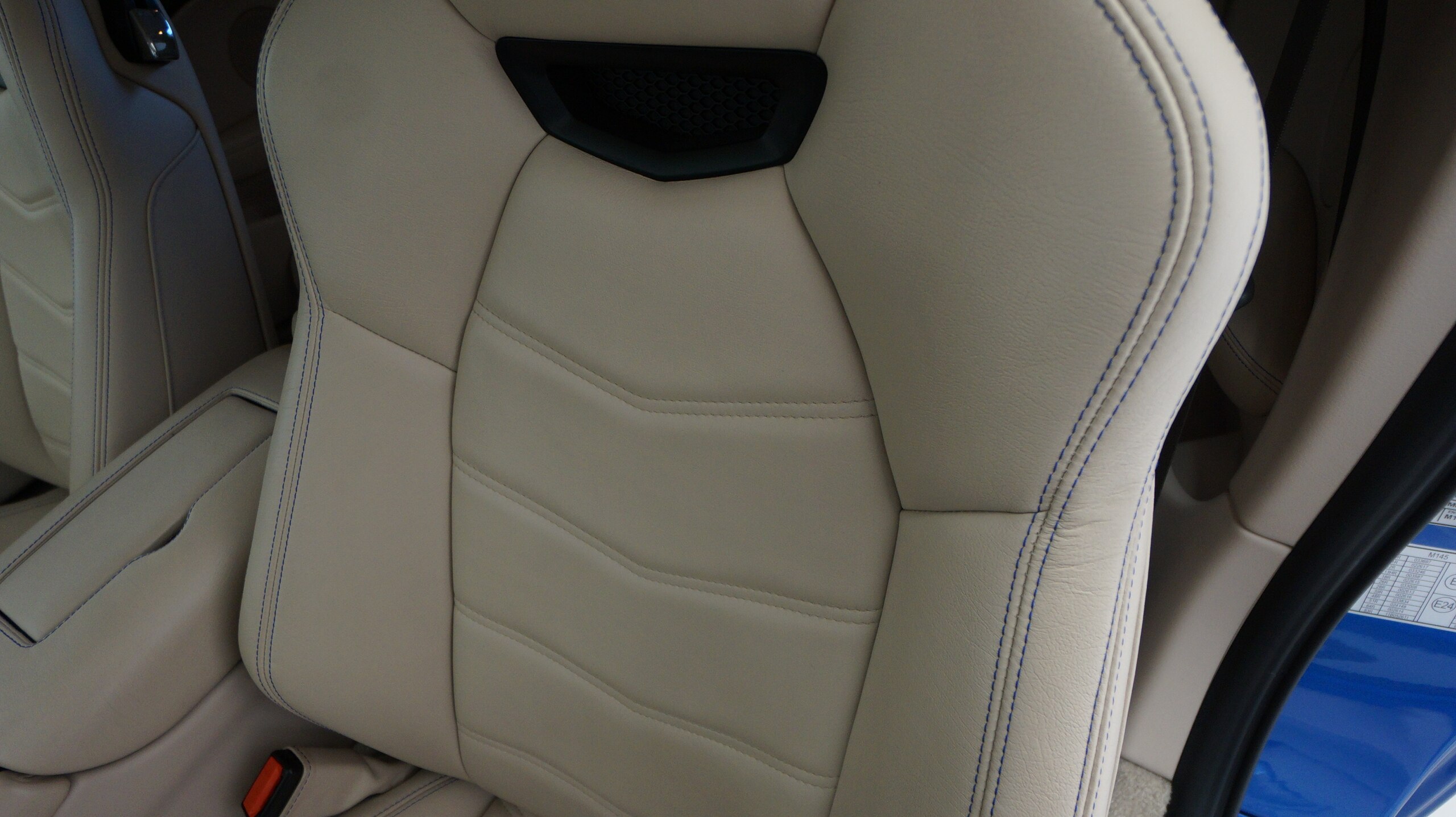 2017 Maserati Granturismo MC Stradale — Photo 9 / 19