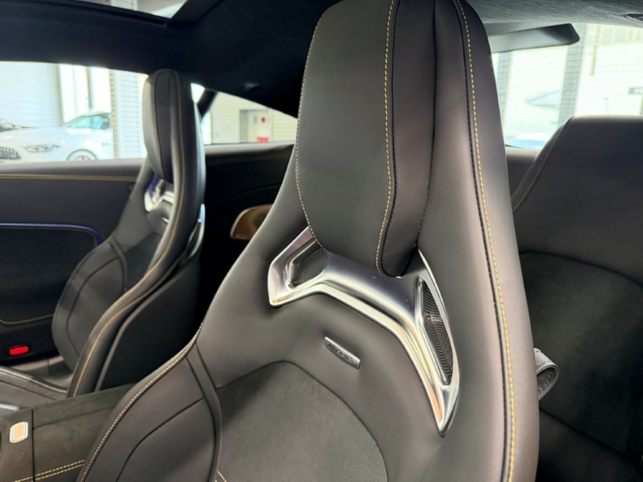 2025 Mercedes Benz AMG GT63 SE Performance — Photo 40 / 61