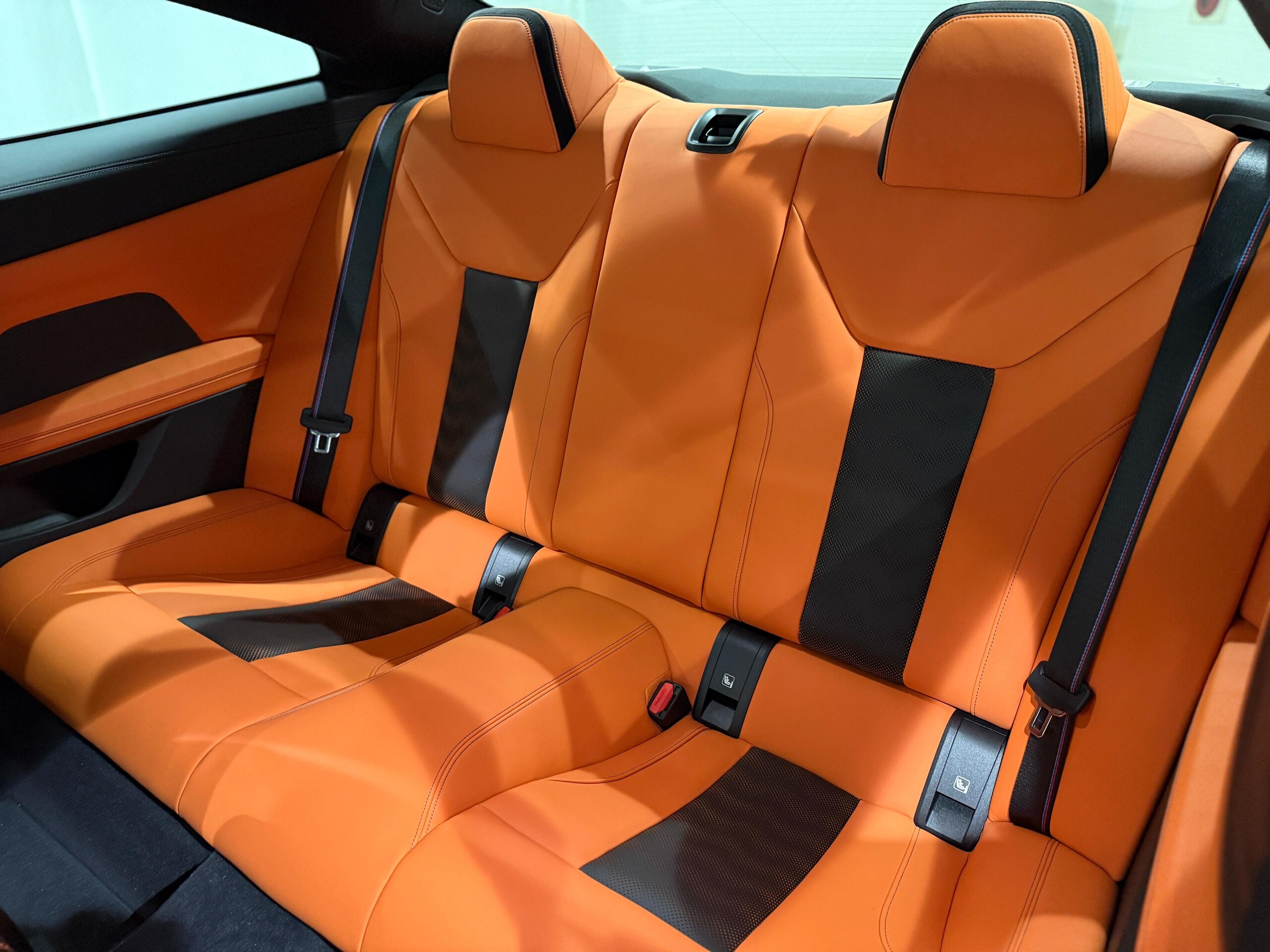 2022 BMW M4 Competition — Photo 22 / 26