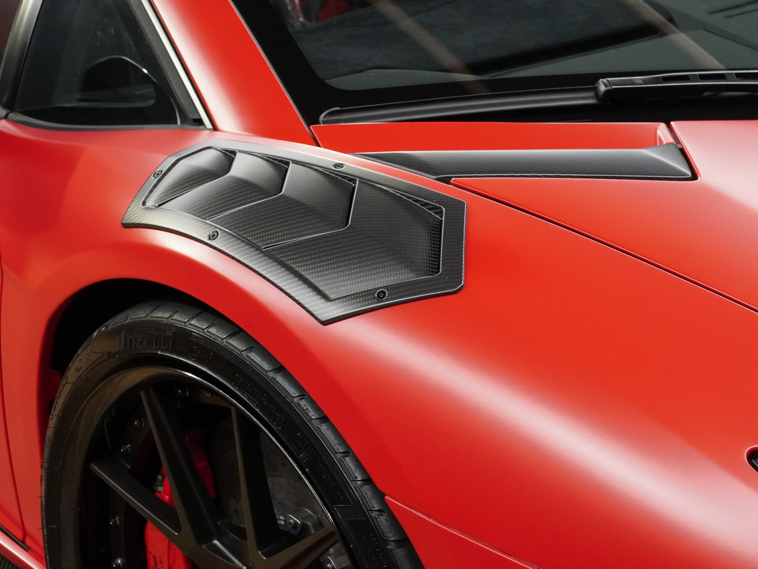 2021 Lamborghini Aventador SVJ — Photo 49 / 74