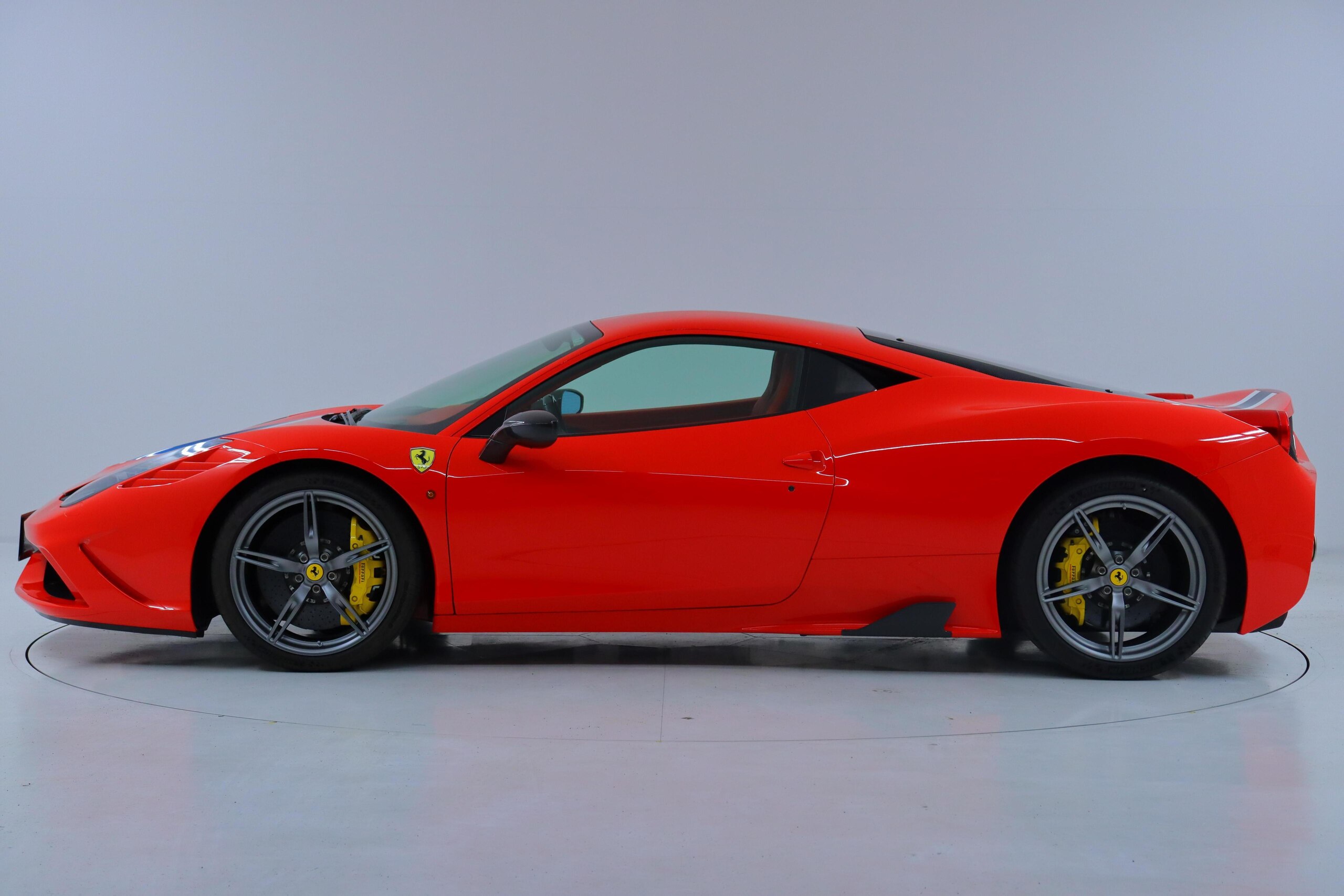 2015 Ferrari 458 Speciale — Photo 6 / 17