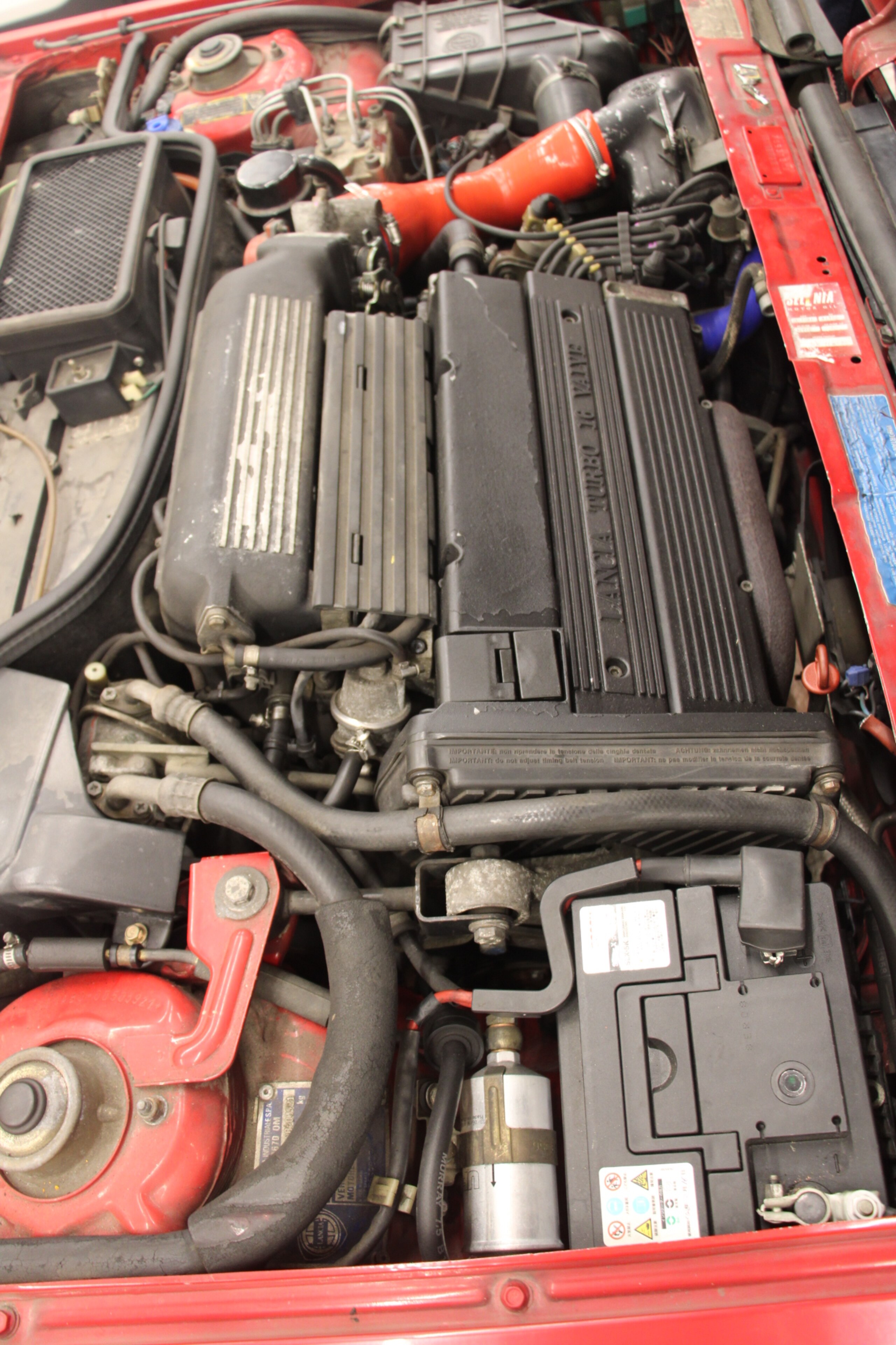 1990 Lancia Delta HF Integrale — Photo 10 / 11