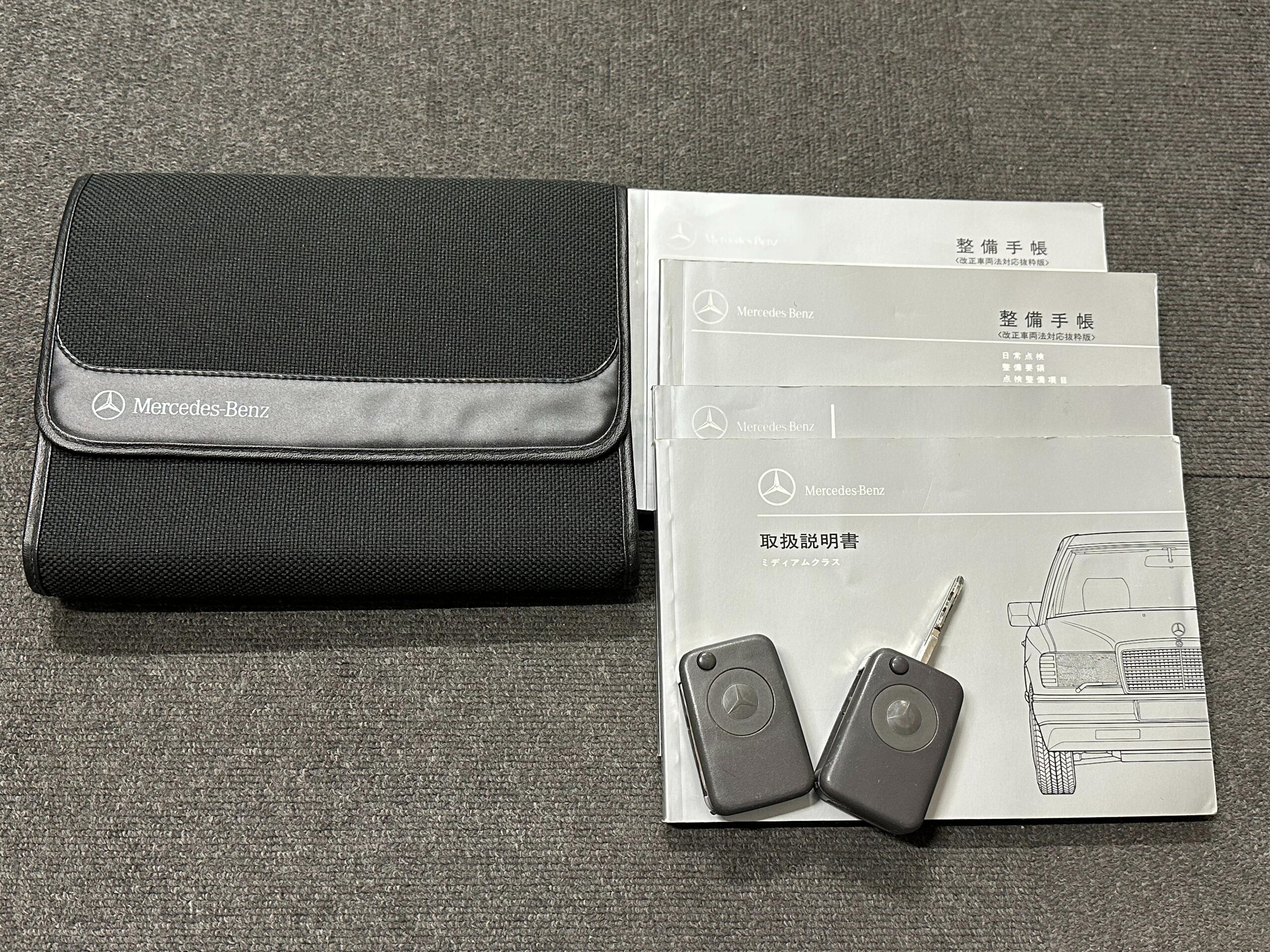 1993 Mercedes Benz E500 — Photo 18 / 18
