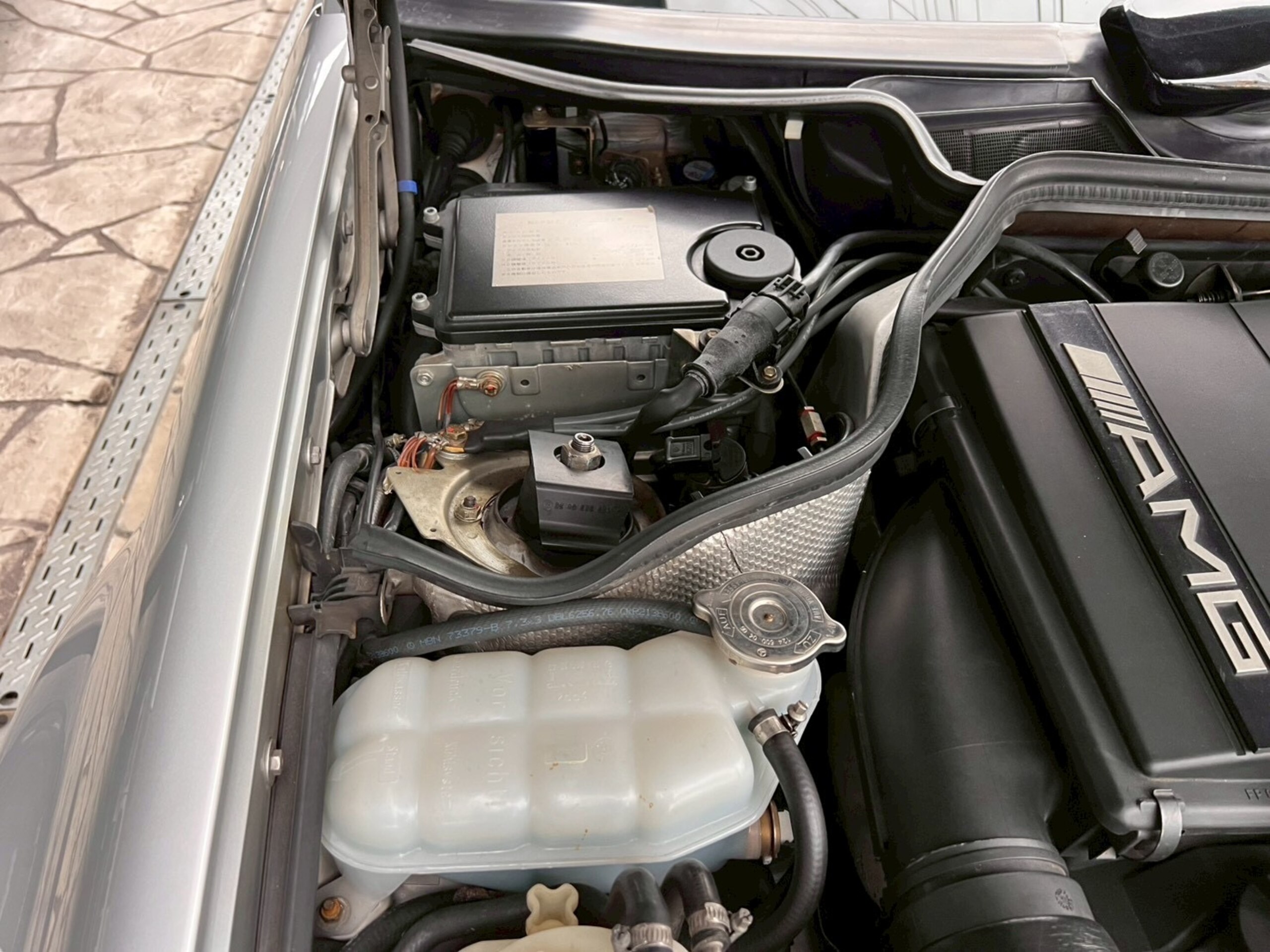 1995 Mercedes Benz E60 AMG — Photo 69 / 74