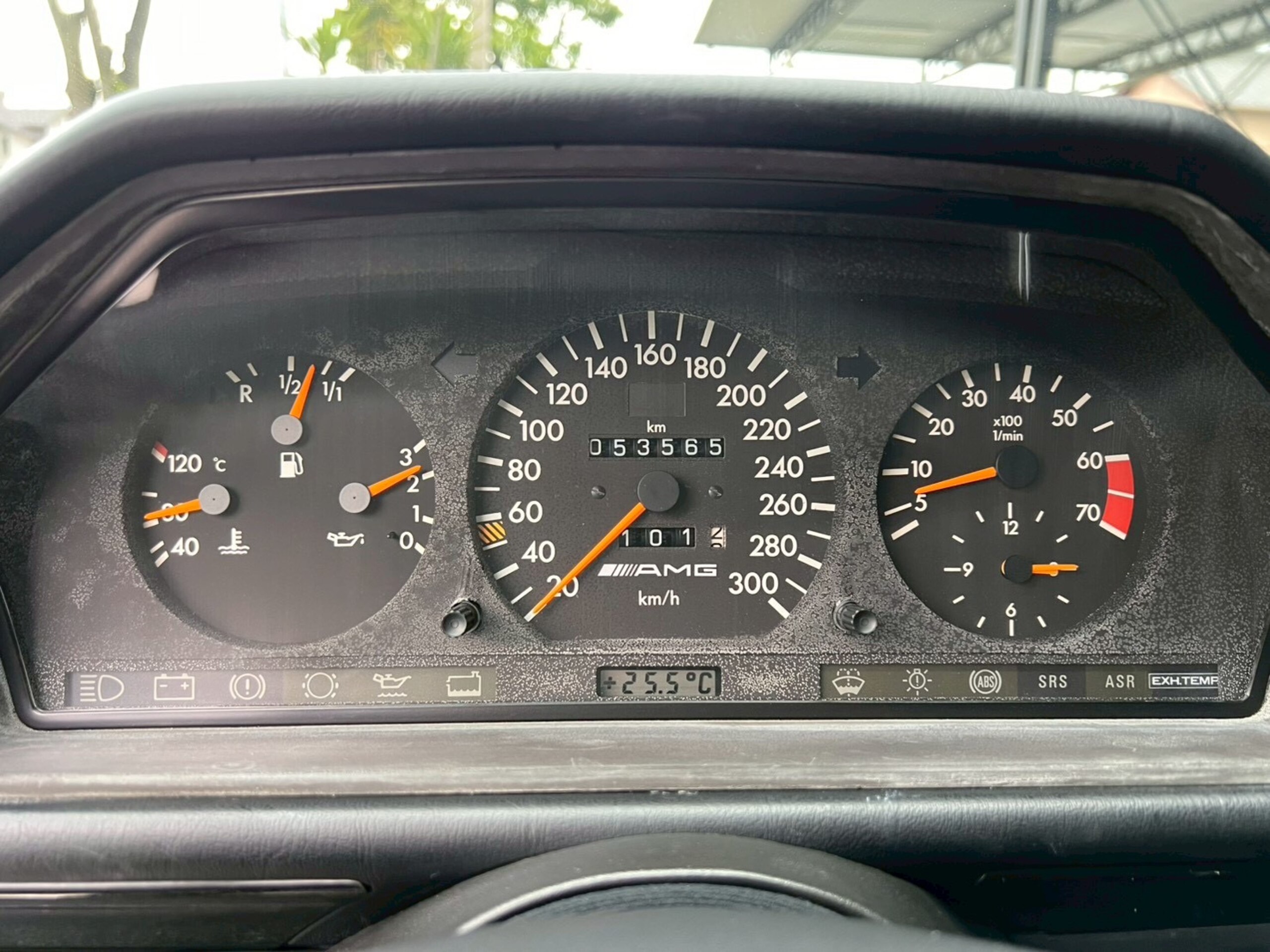 1995 Mercedes Benz E60 AMG — Photo 7 / 74