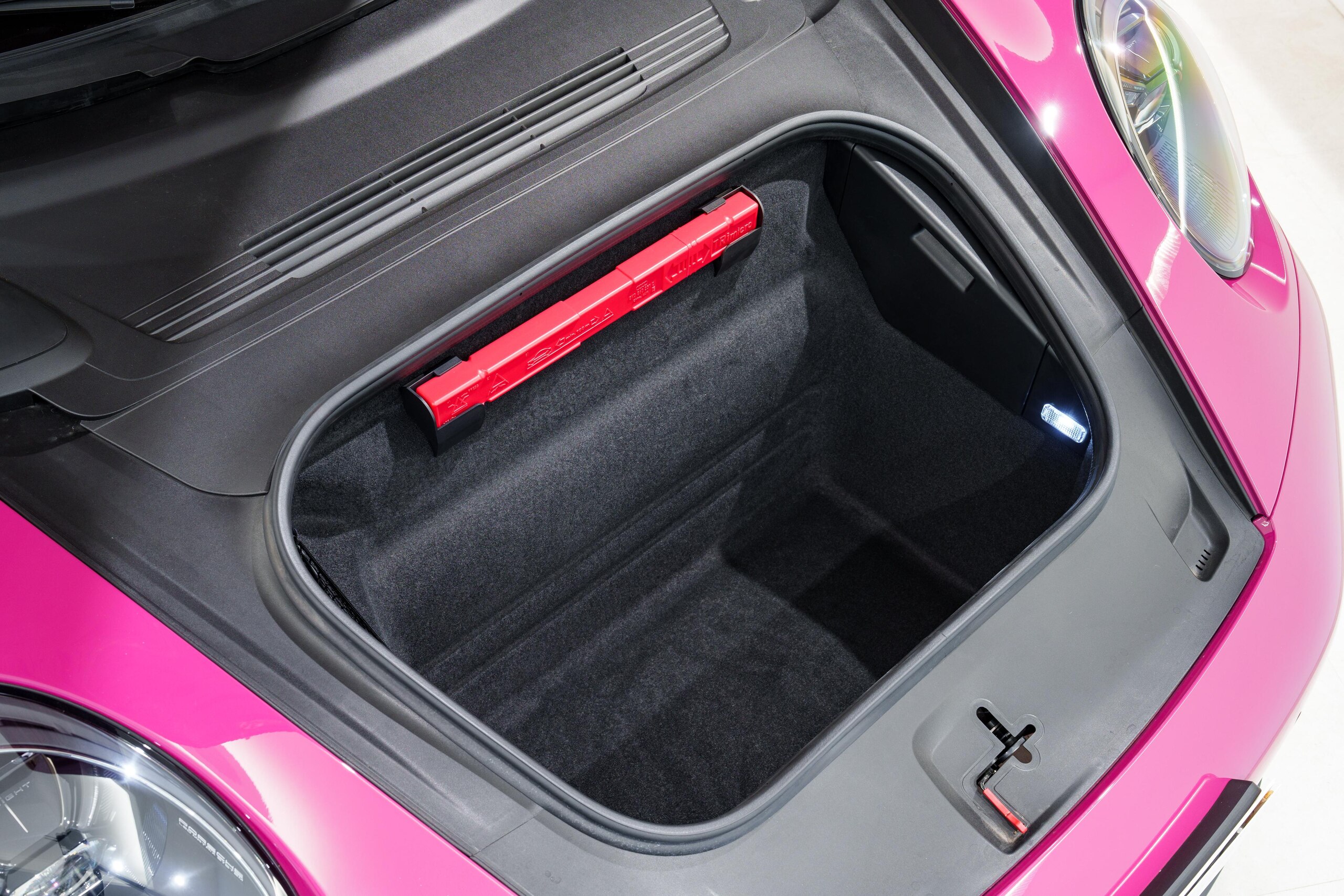2024 Porsche 911 Carrera 4 GTS — Photo 23 / 23