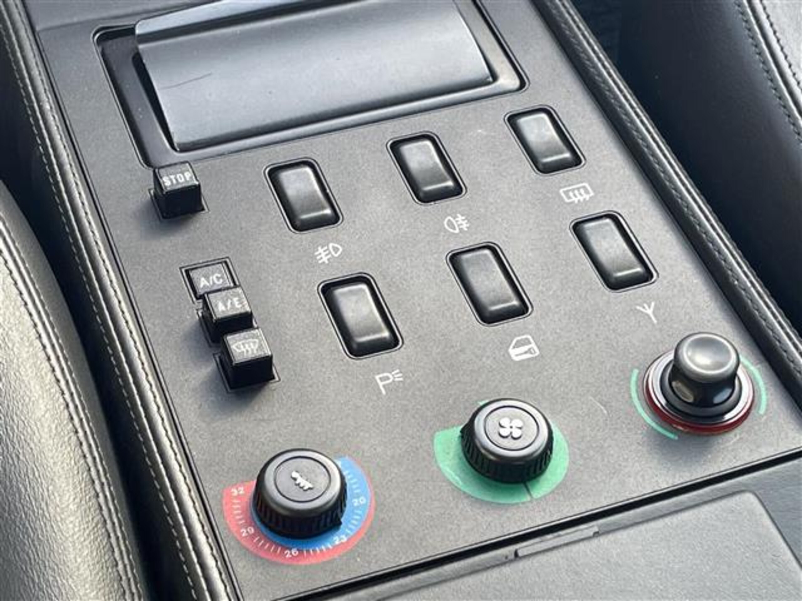 1994 Ferrari Mondial t — Photo 12 / 19