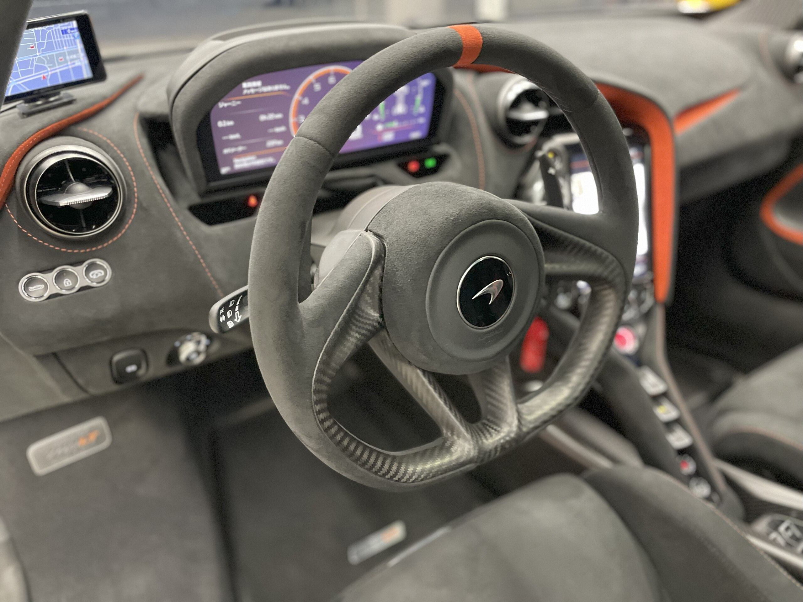 2022 McLaren 765LT Spider — Photo 12 / 20