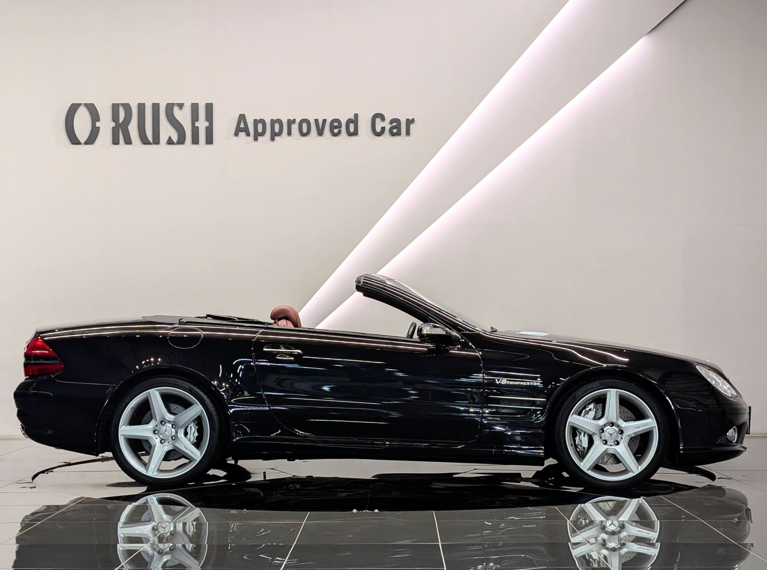 2006 Mercedes Benz SL55 AMG — Photo 7 / 22