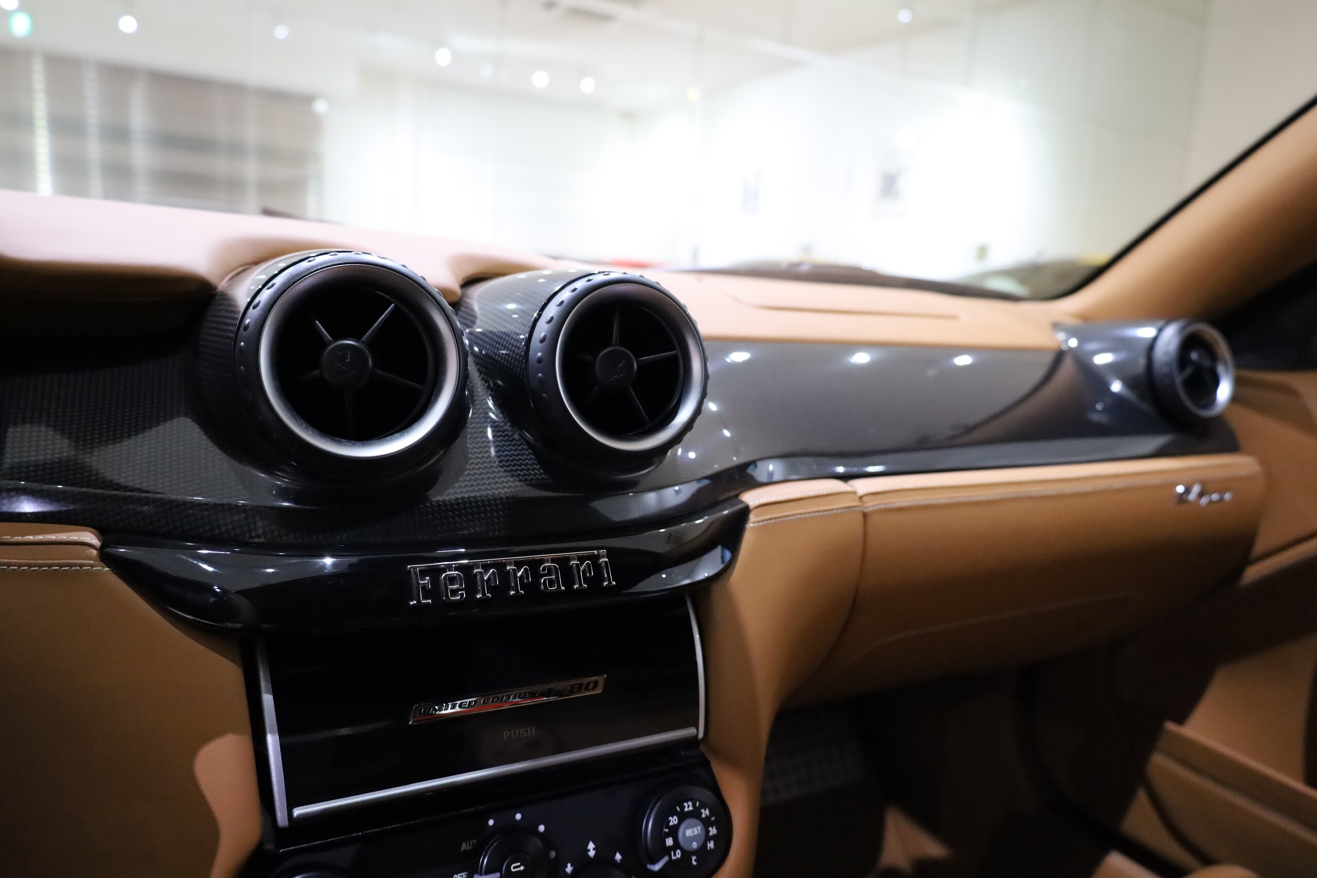 2011 Ferrari SA APERTA — Photo 10 / 14