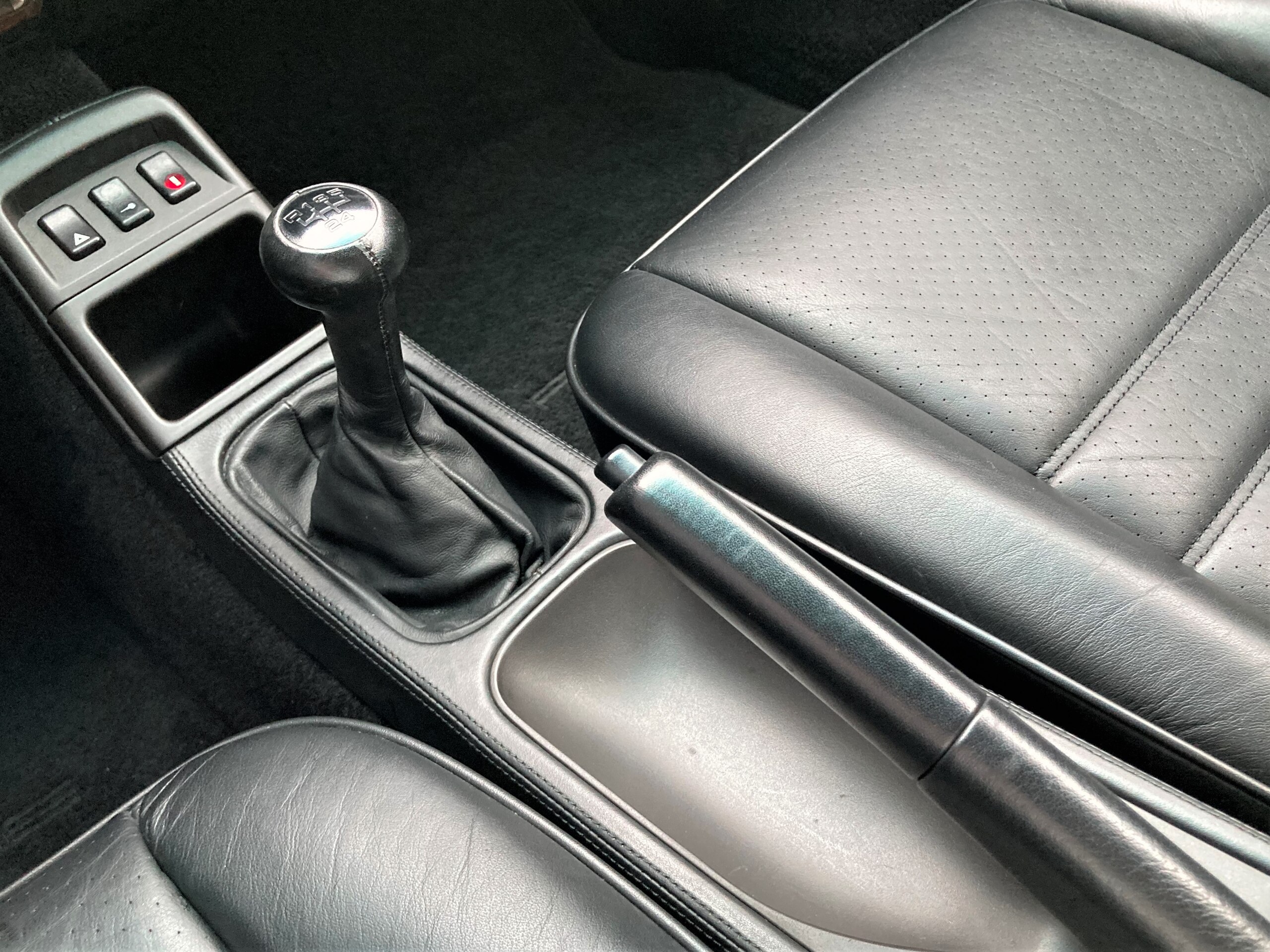 1991 Porsche 911 Turbo — Photo 18 / 28