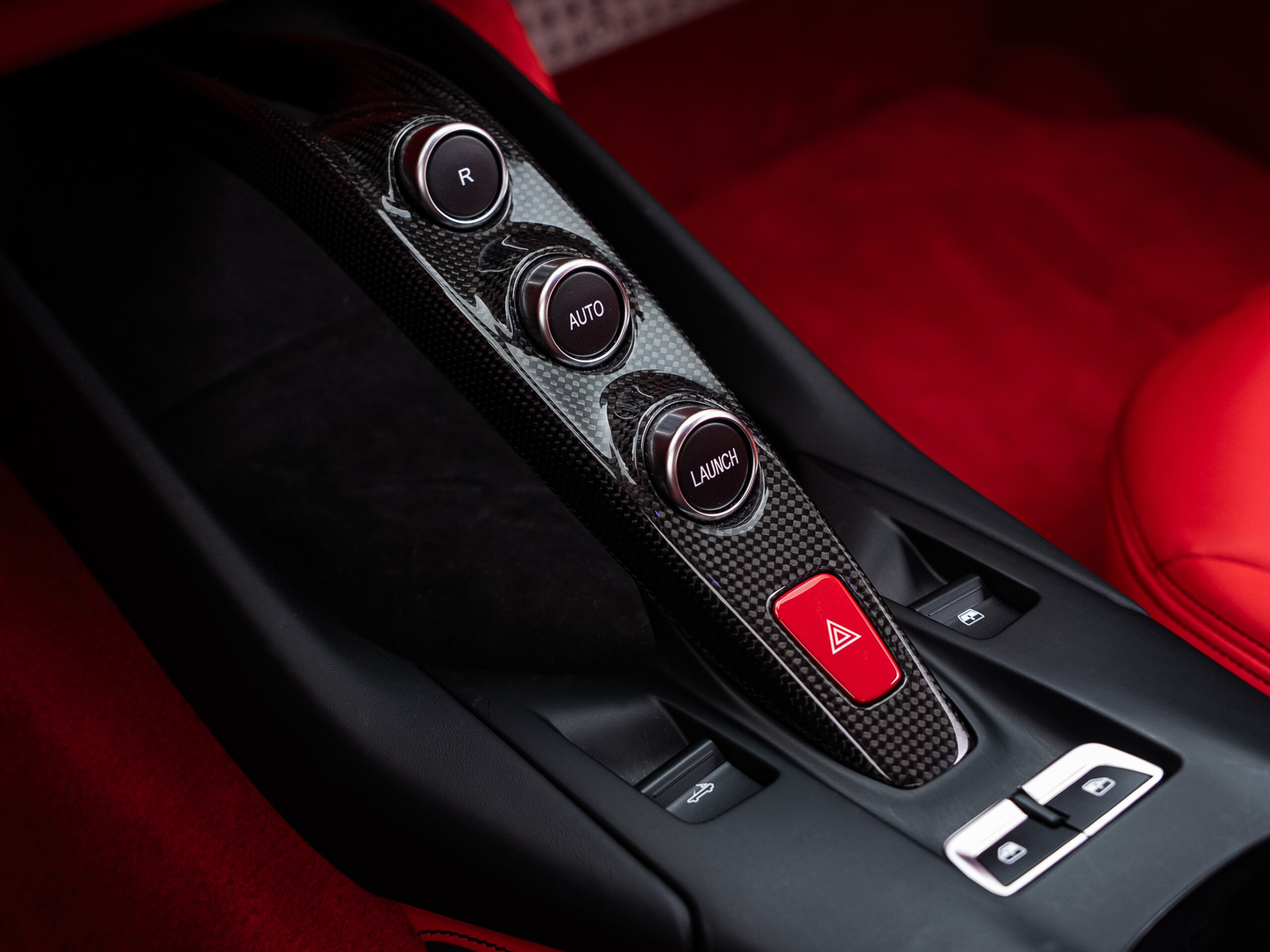 2021 Ferrari 812GTS — Photo 35 / 55