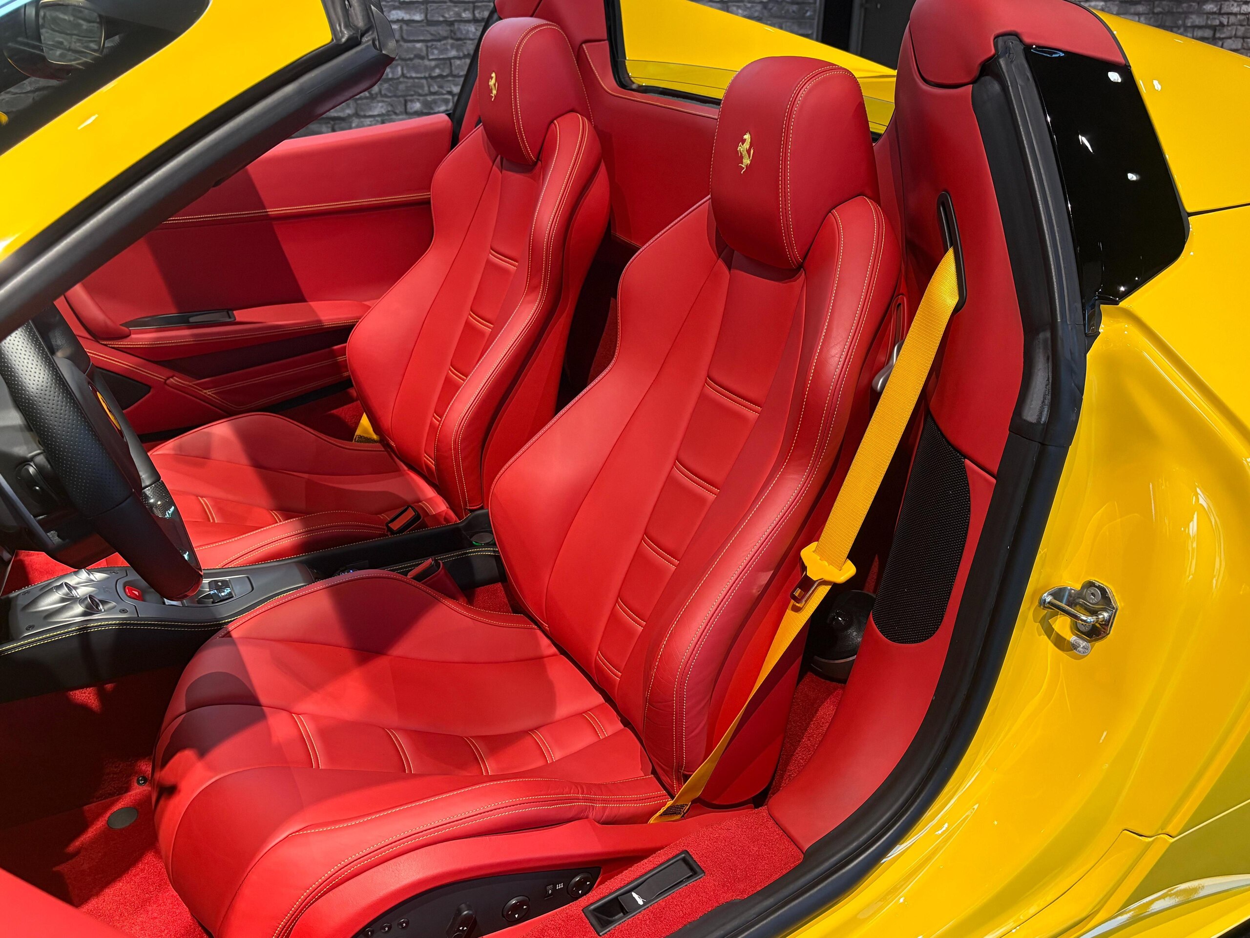 2013 Ferrari 458 Spider — Photo 7 / 19
