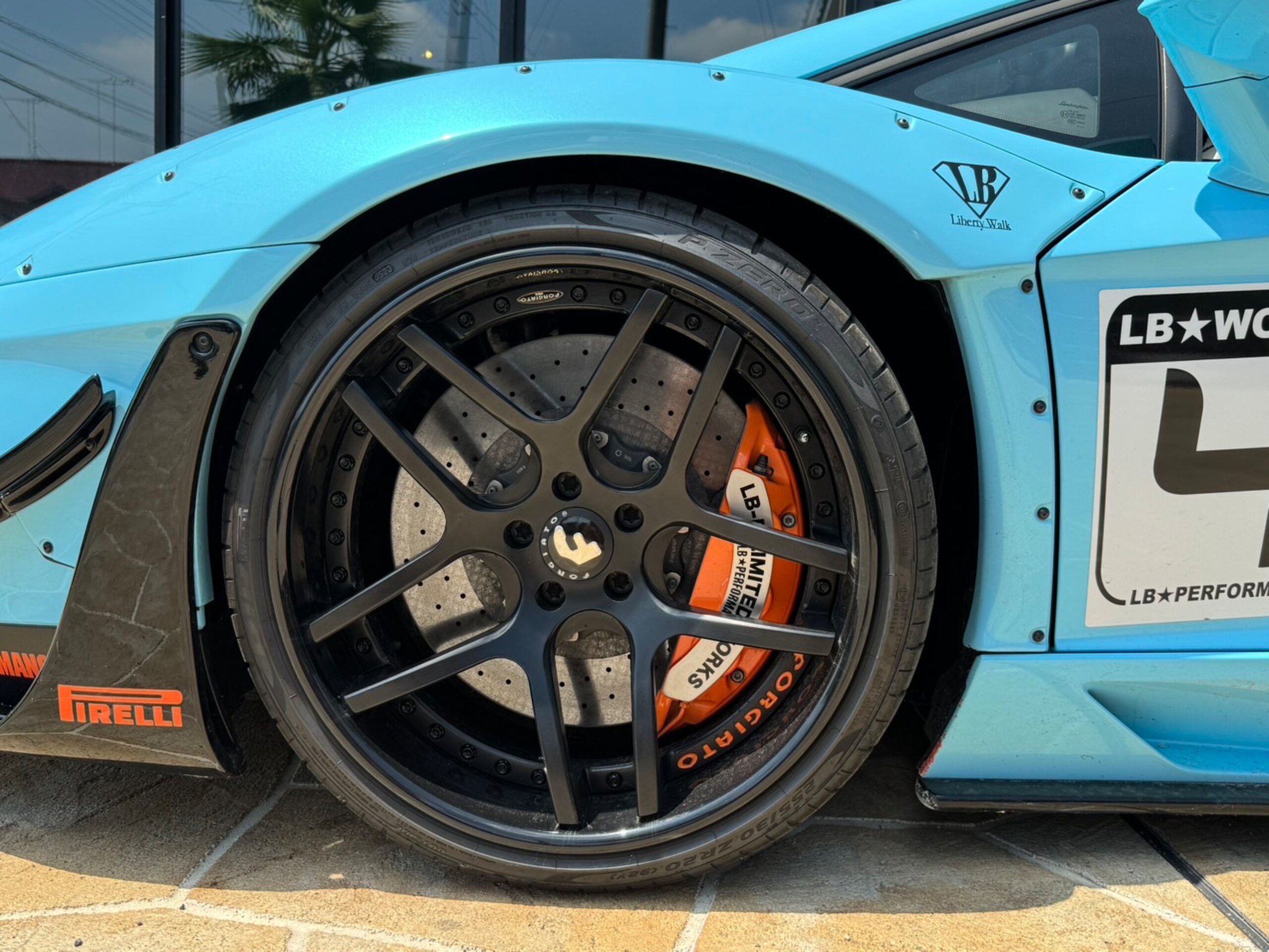 2018 Lamborghini Aventador LBWK Limited Edition — Photo 6 / 7