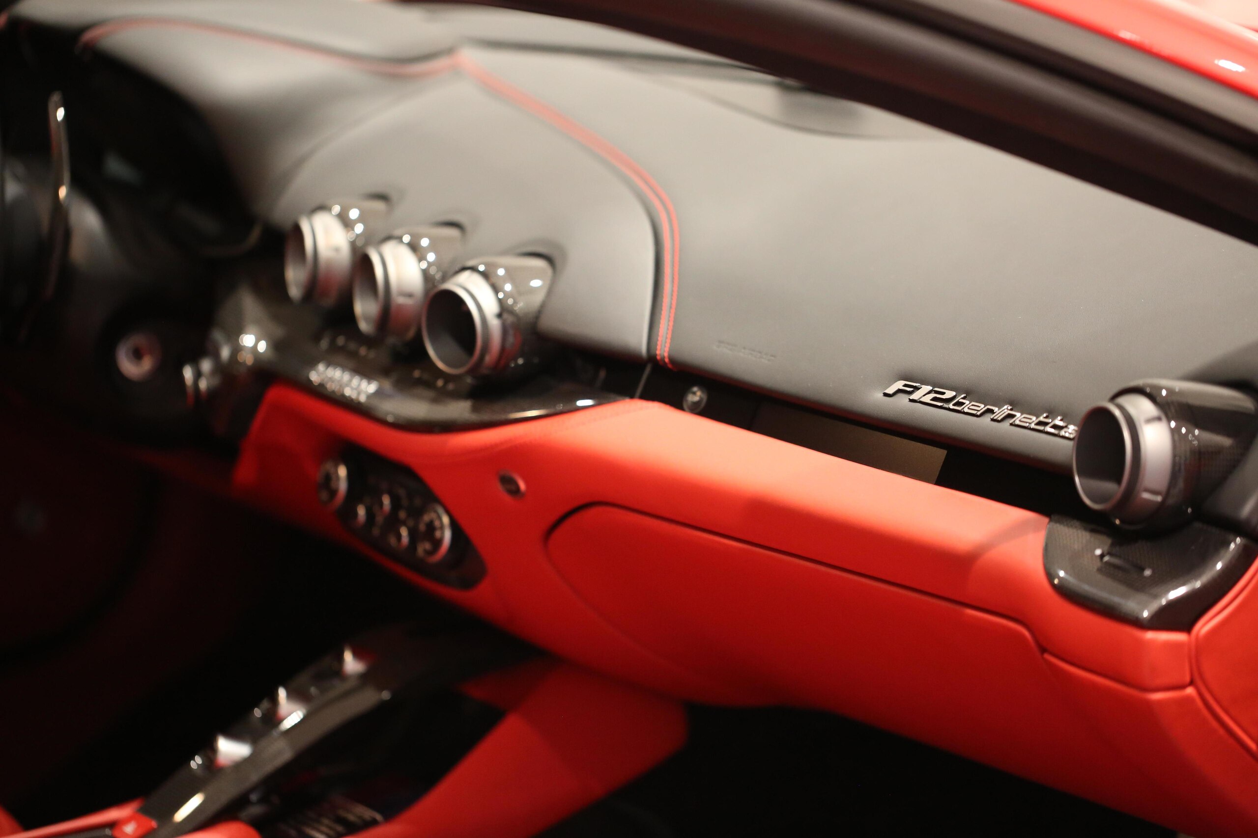 2014 Ferrari F12 Berlinetta — Photo 16 / 20