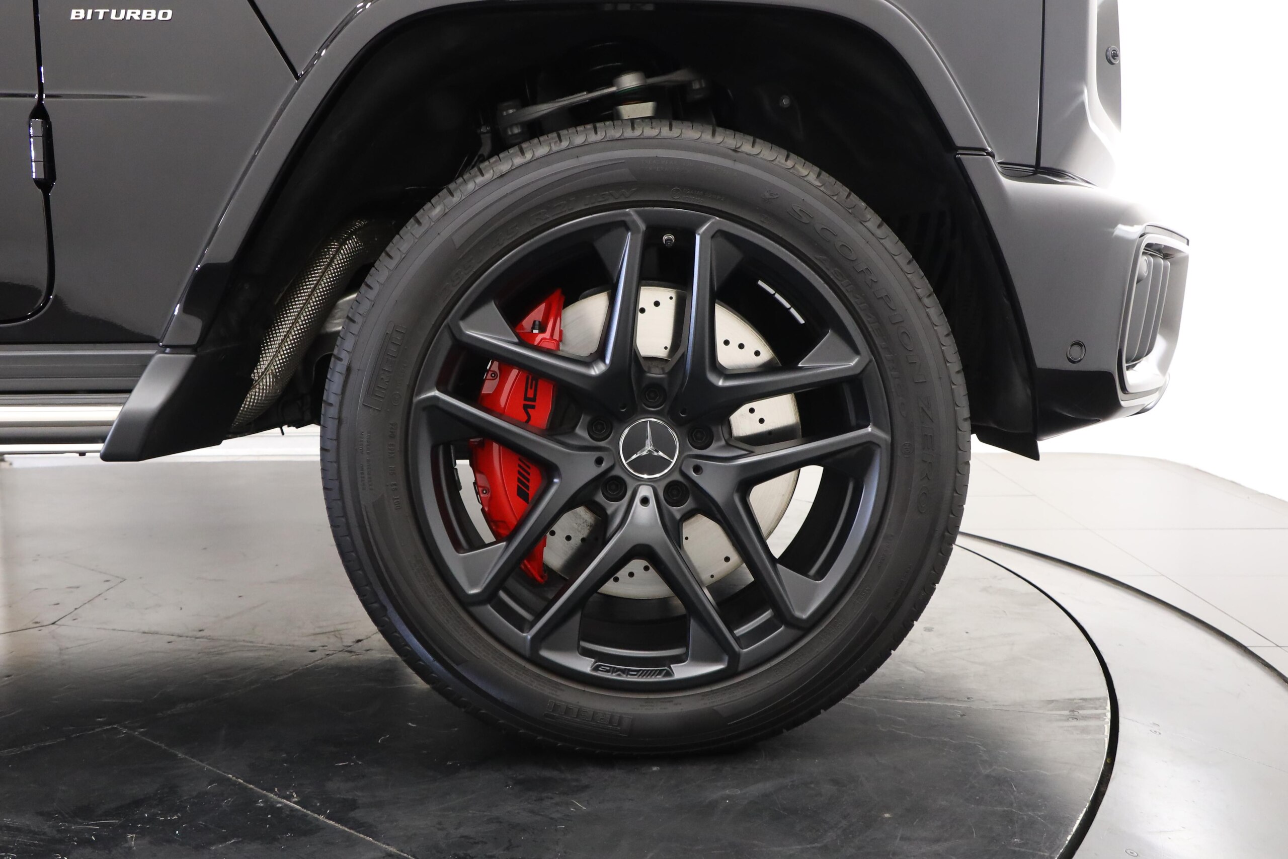 2024 Mercedes Benz G63 AMG — Photo 26 / 28