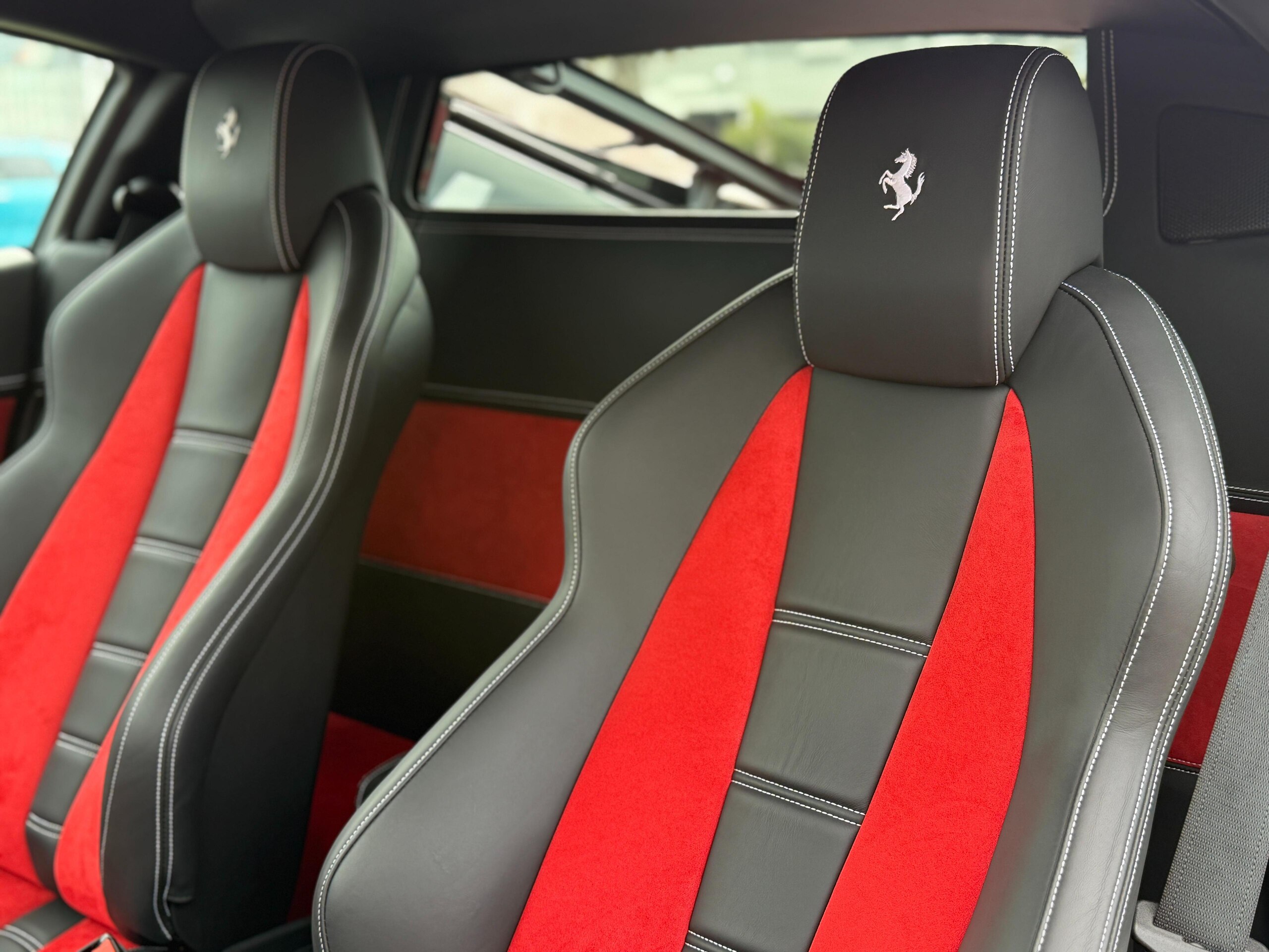 2014 Ferrari 458 Italia F1 DCT — Photo 7 / 52