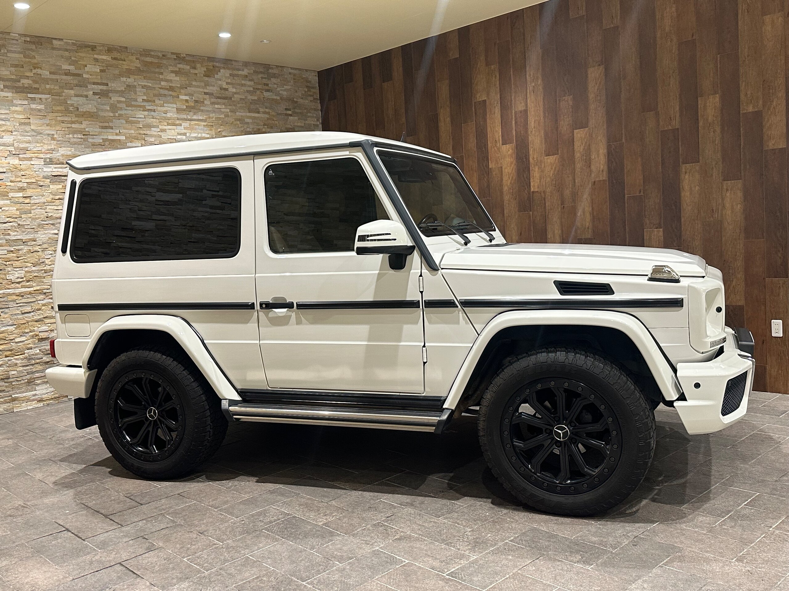 2003 Mercedes Benz G320 — Photo 8 / 21