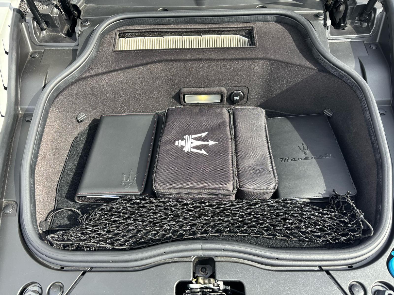 2022 Maserati MC20 — Photo 15 / 15