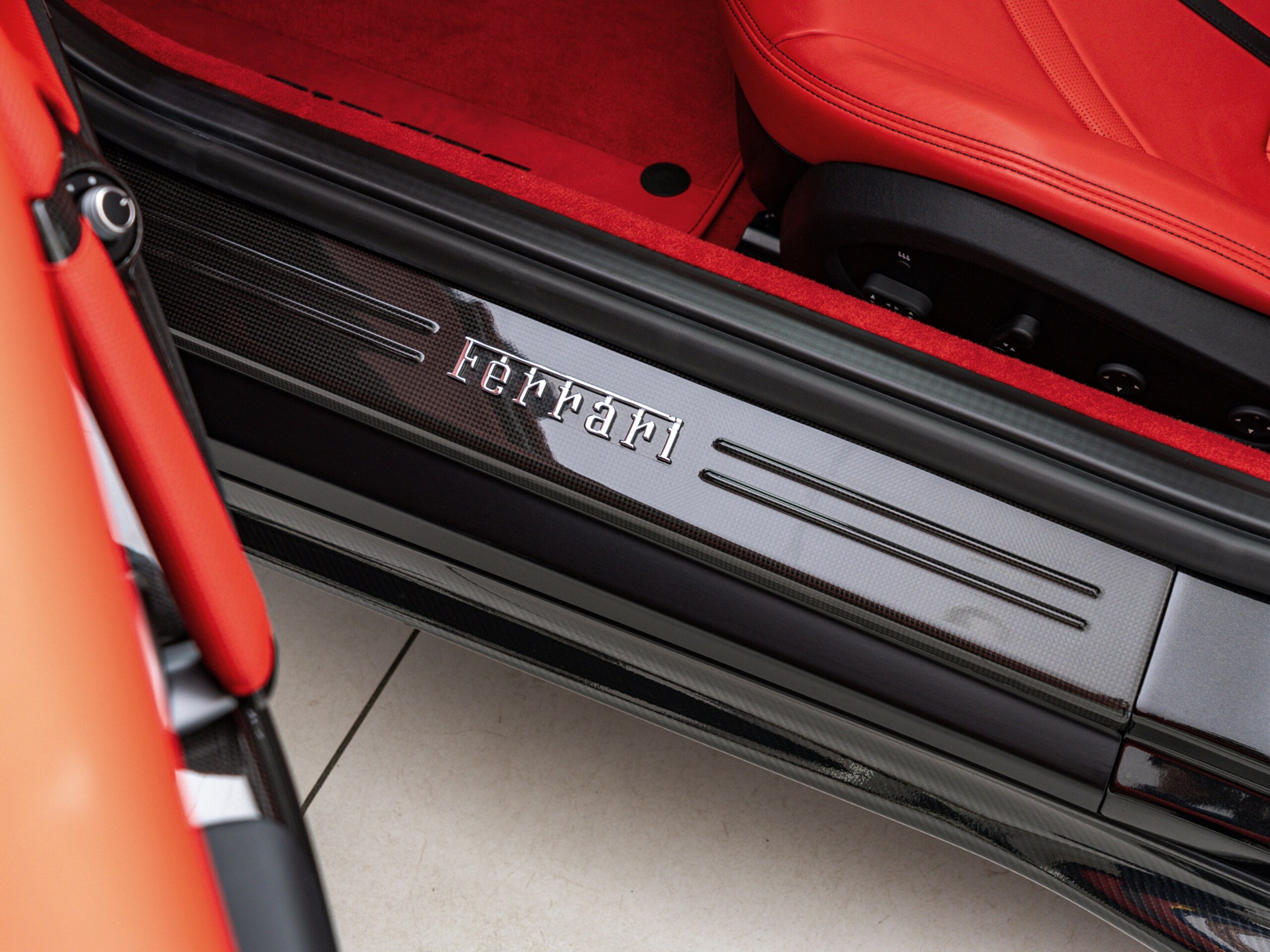 2022 Ferrari 812GTS — Photo 15 / 51