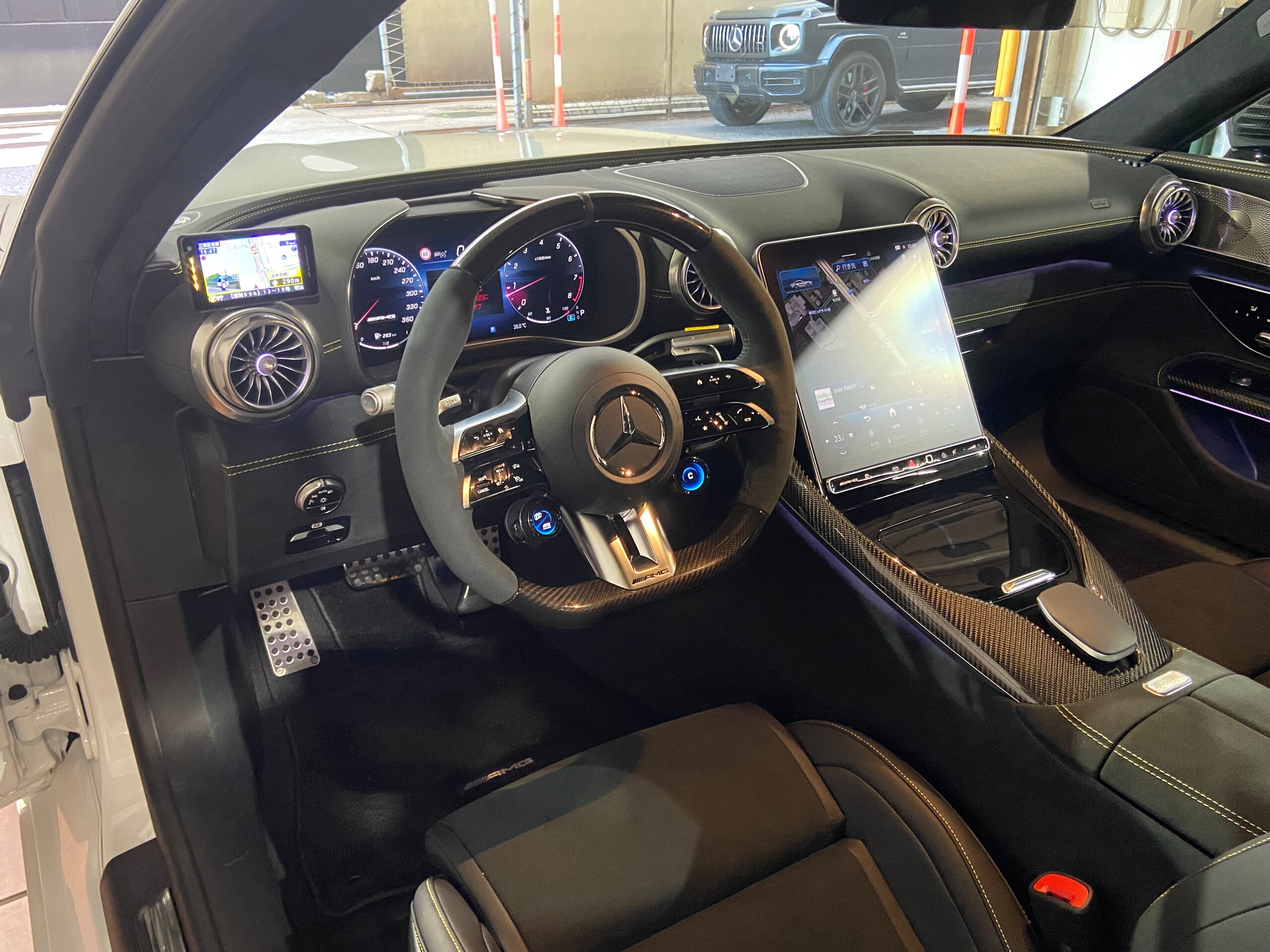 2024 Mercedes Benz AMG GT63 4Matic+ — Photo 7 / 22