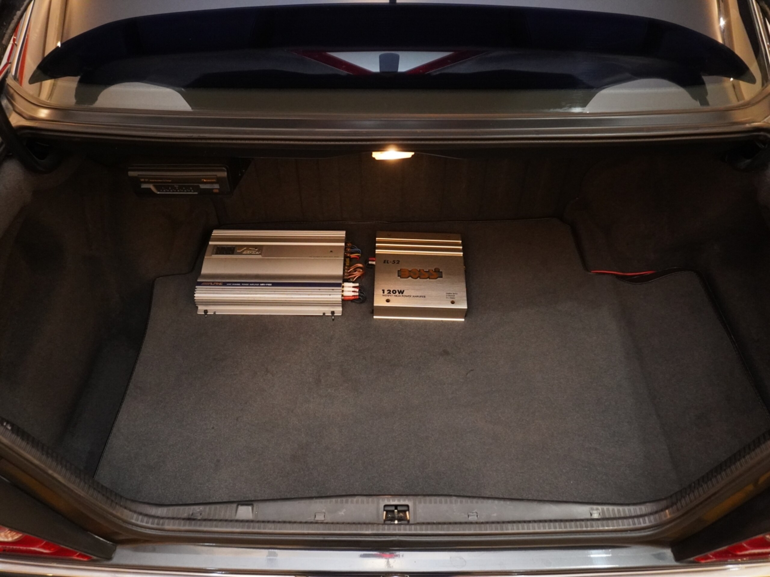 1994 Mercedes Benz E60 AMG — Photo 24 / 24