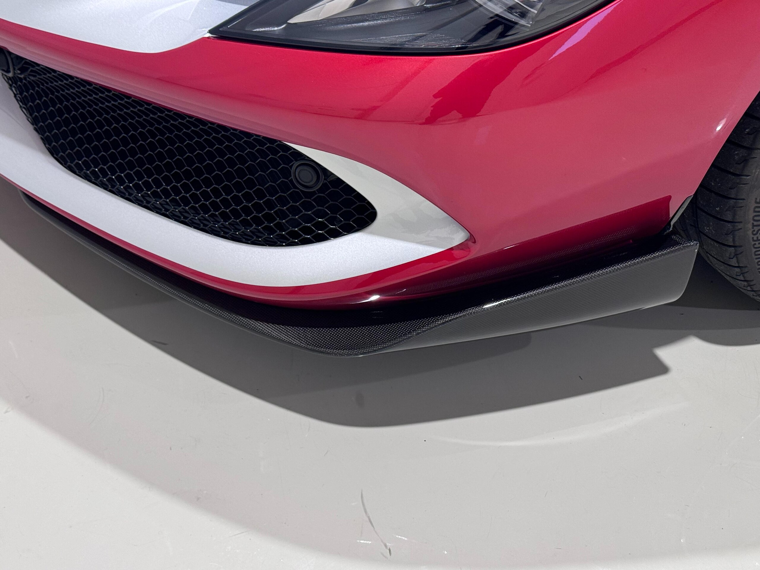 2023 Ferrari 296GTB — Photo 12 / 30