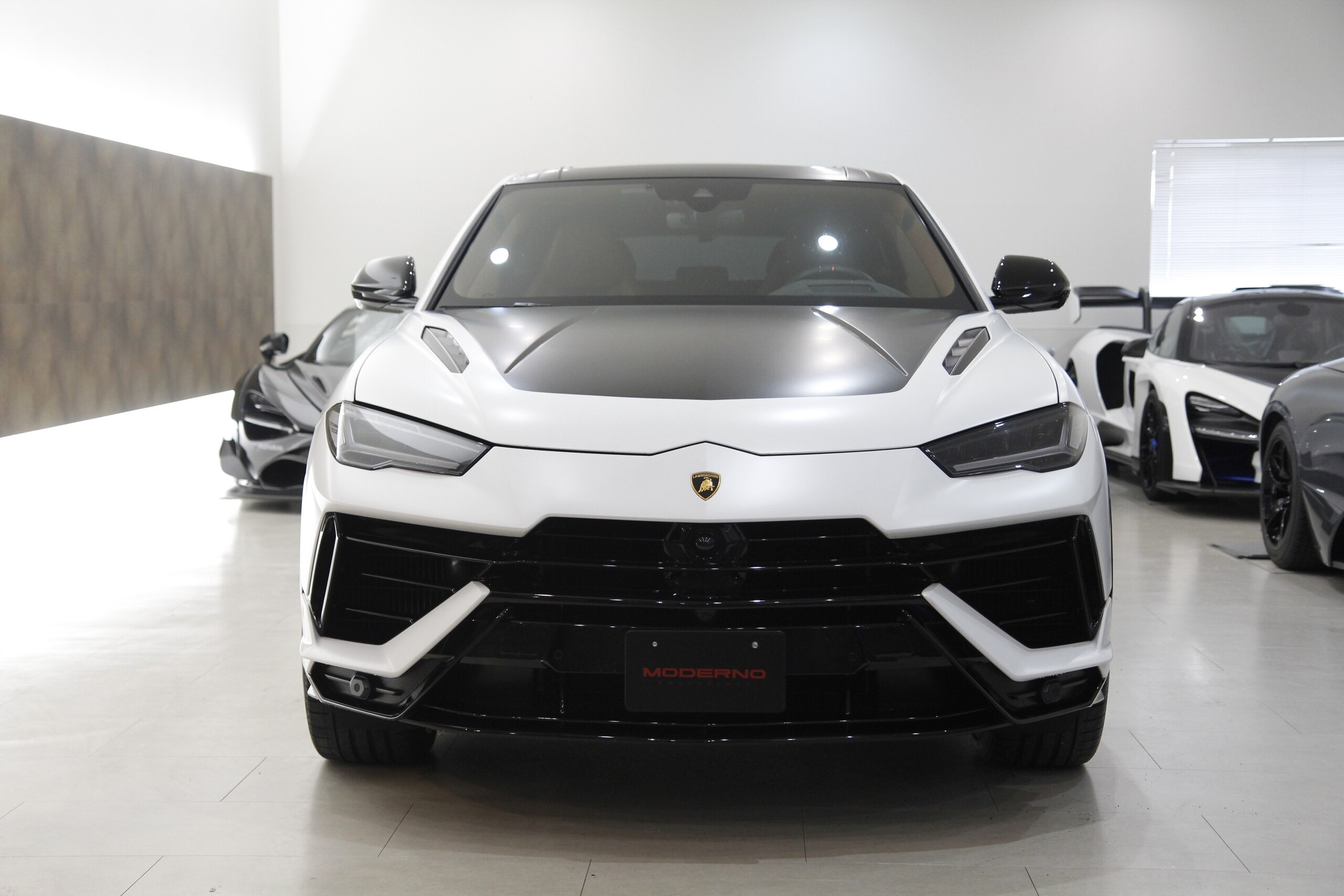 2023 Lamborghini Urus for sale in Japan