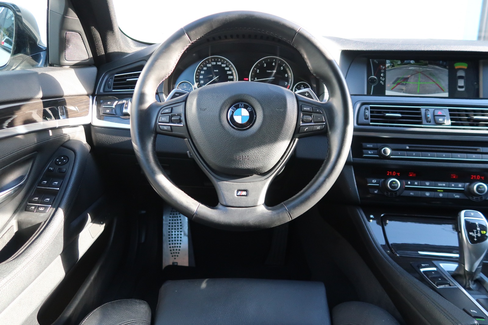2012 BMW 528i M Sport — Photo 10 / 11