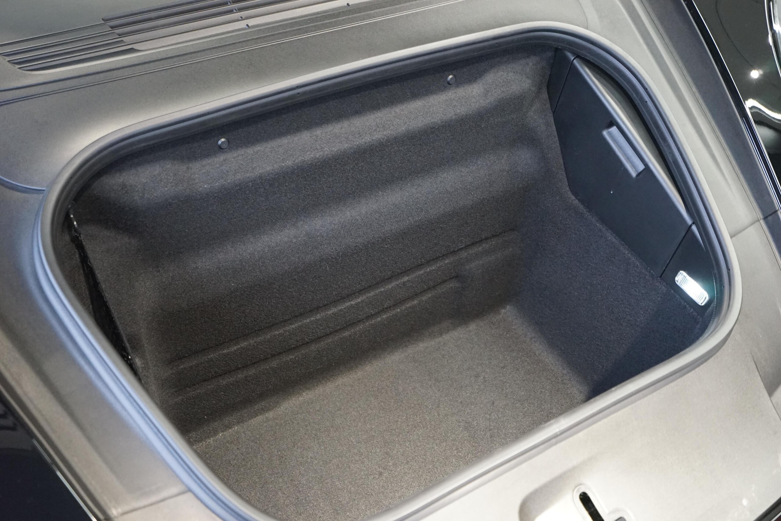 2024 Porsche 911 Carrera Cabriolet — Photo 20 / 20