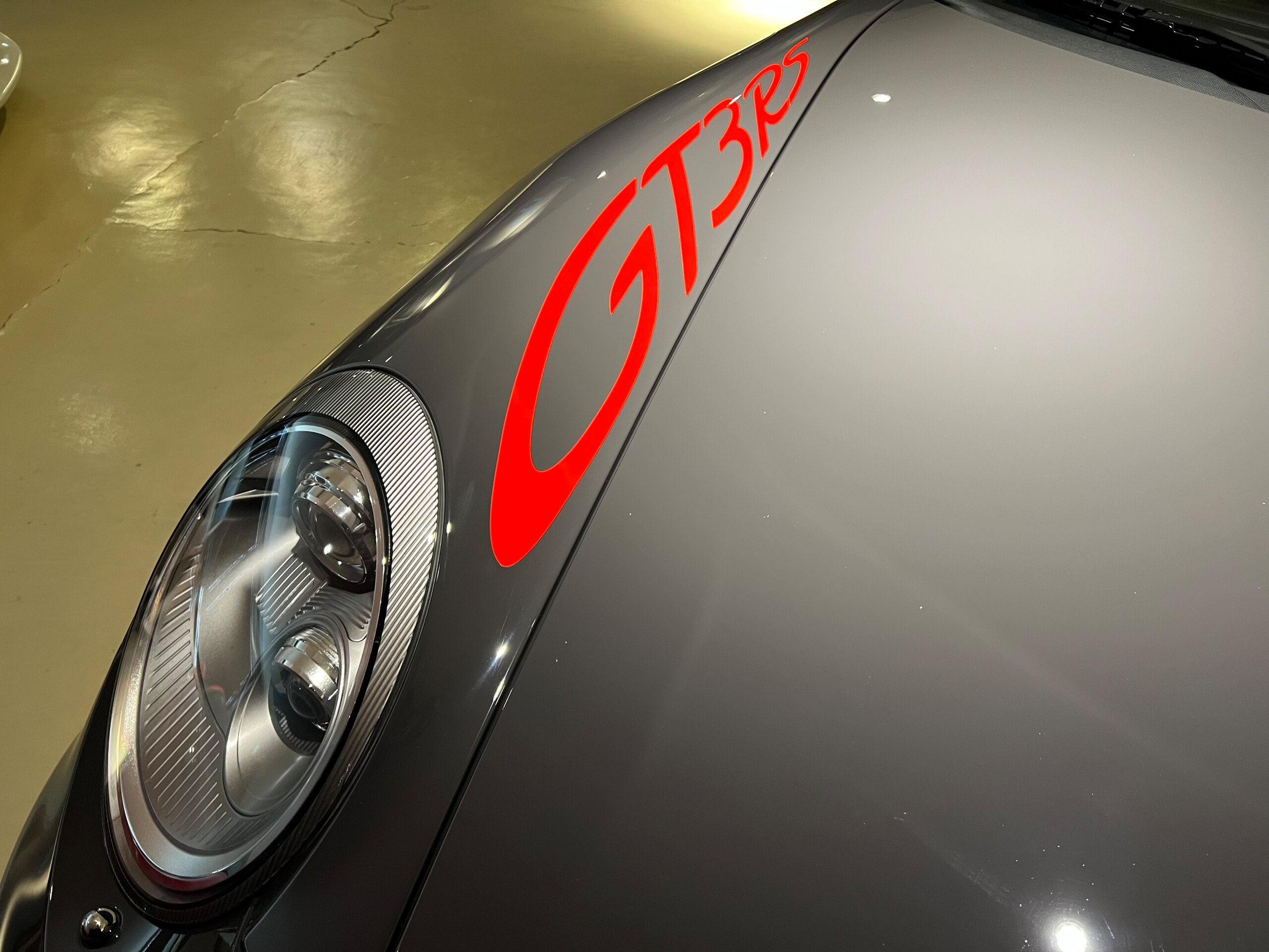 2010 Porsche 911 GT3 RS — Photo 24 / 35