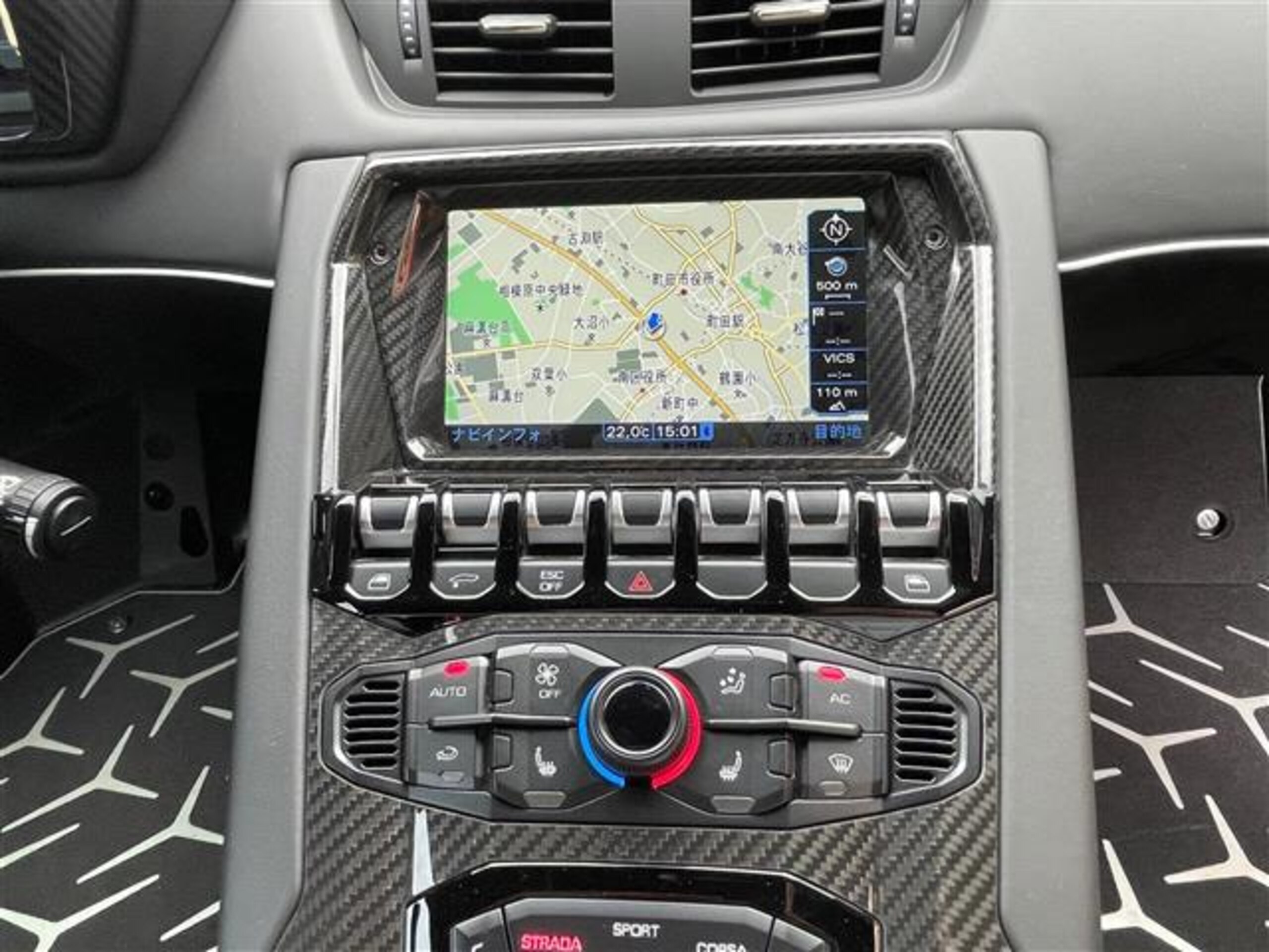 2019 Lamborghini Aventador SVJ — Photo 14 / 20
