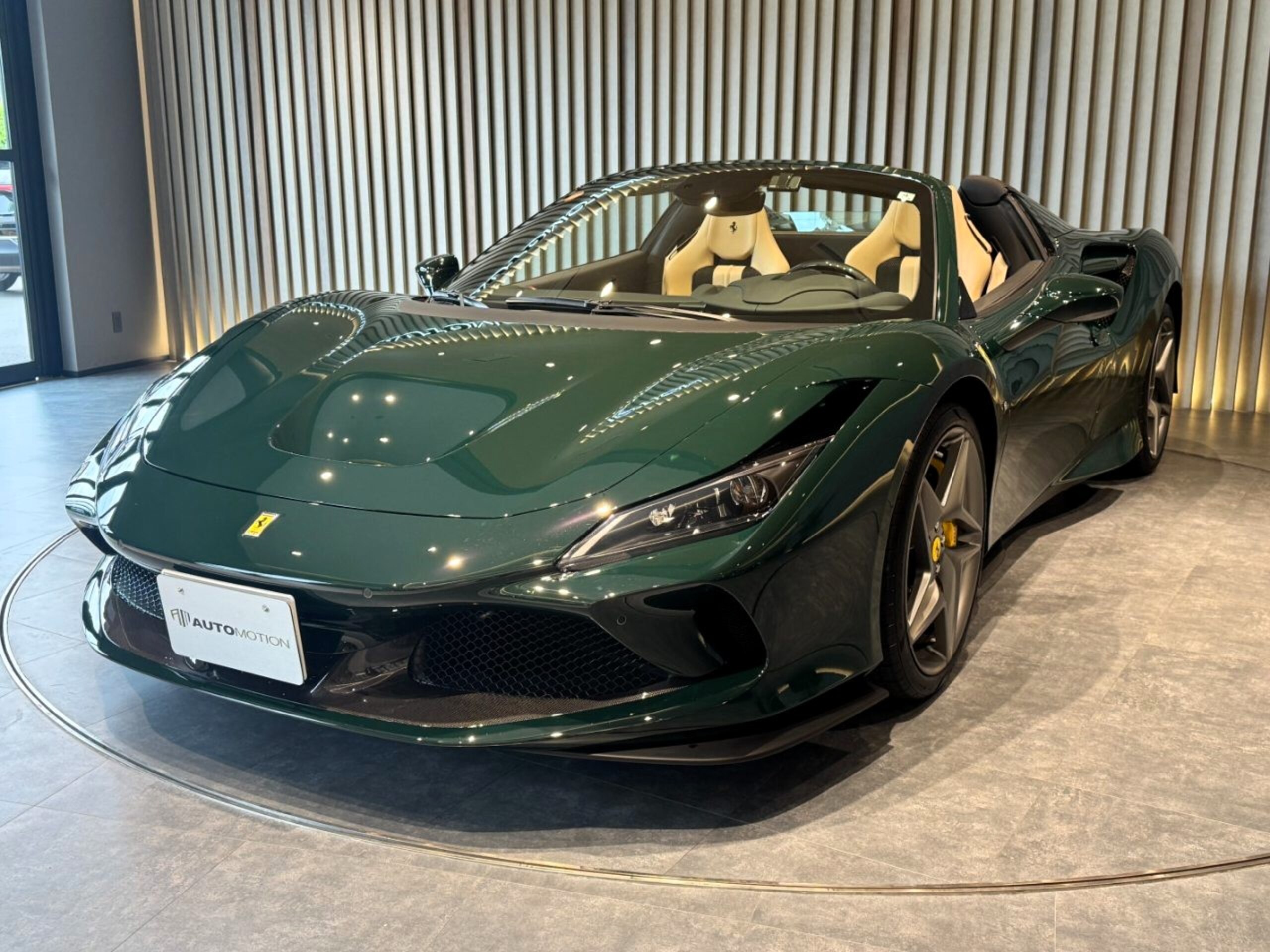 2022 Ferrari F8 Spider — Photo 38 / 72