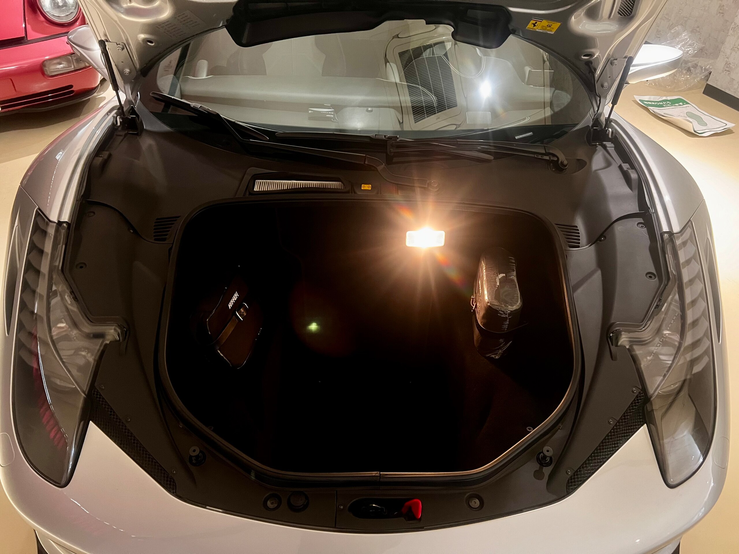 2012 Ferrari 458 Italia F1 DCT — Photo 25 / 25