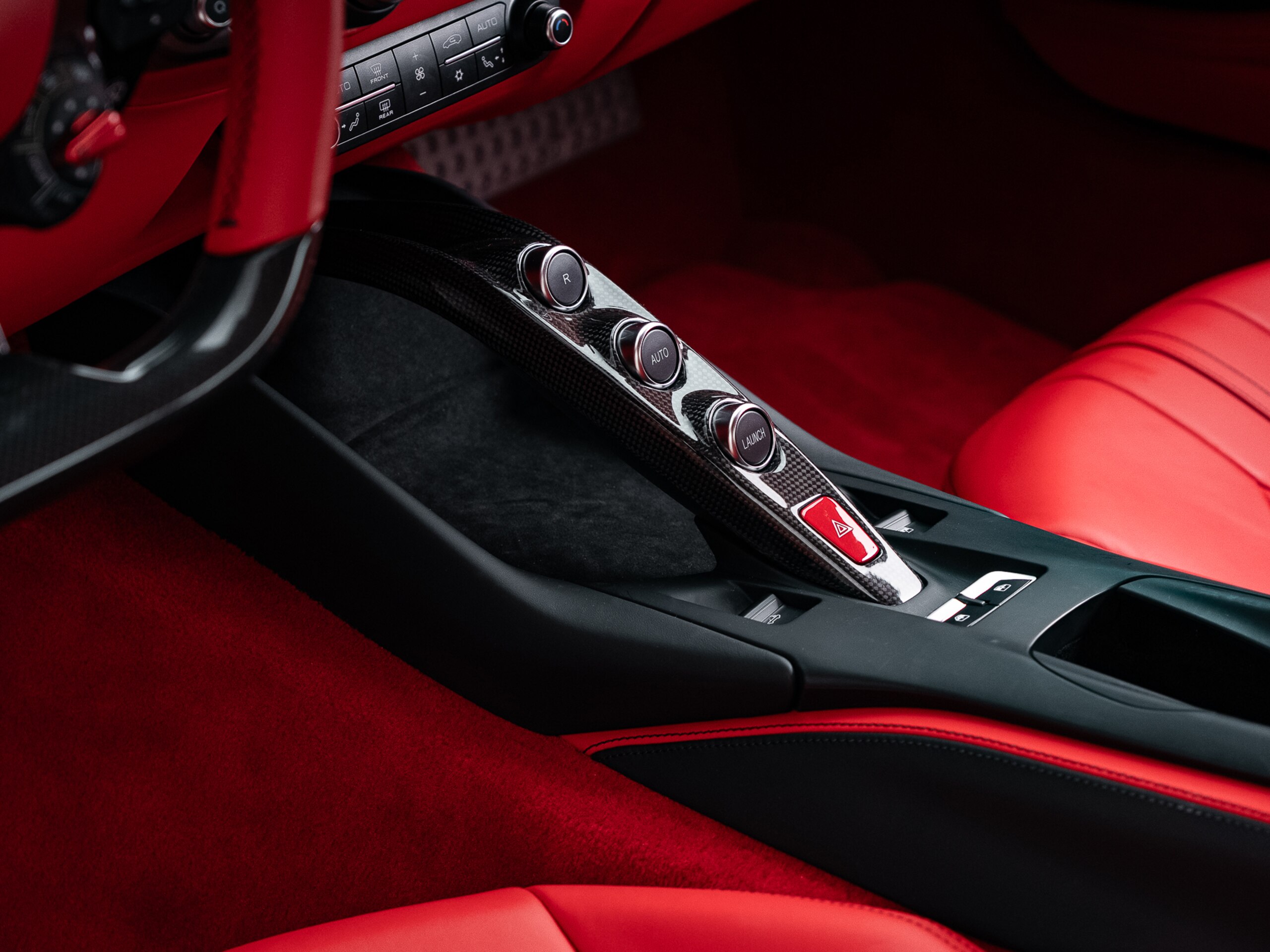 2021 Ferrari 812GTS — Photo 11 / 55