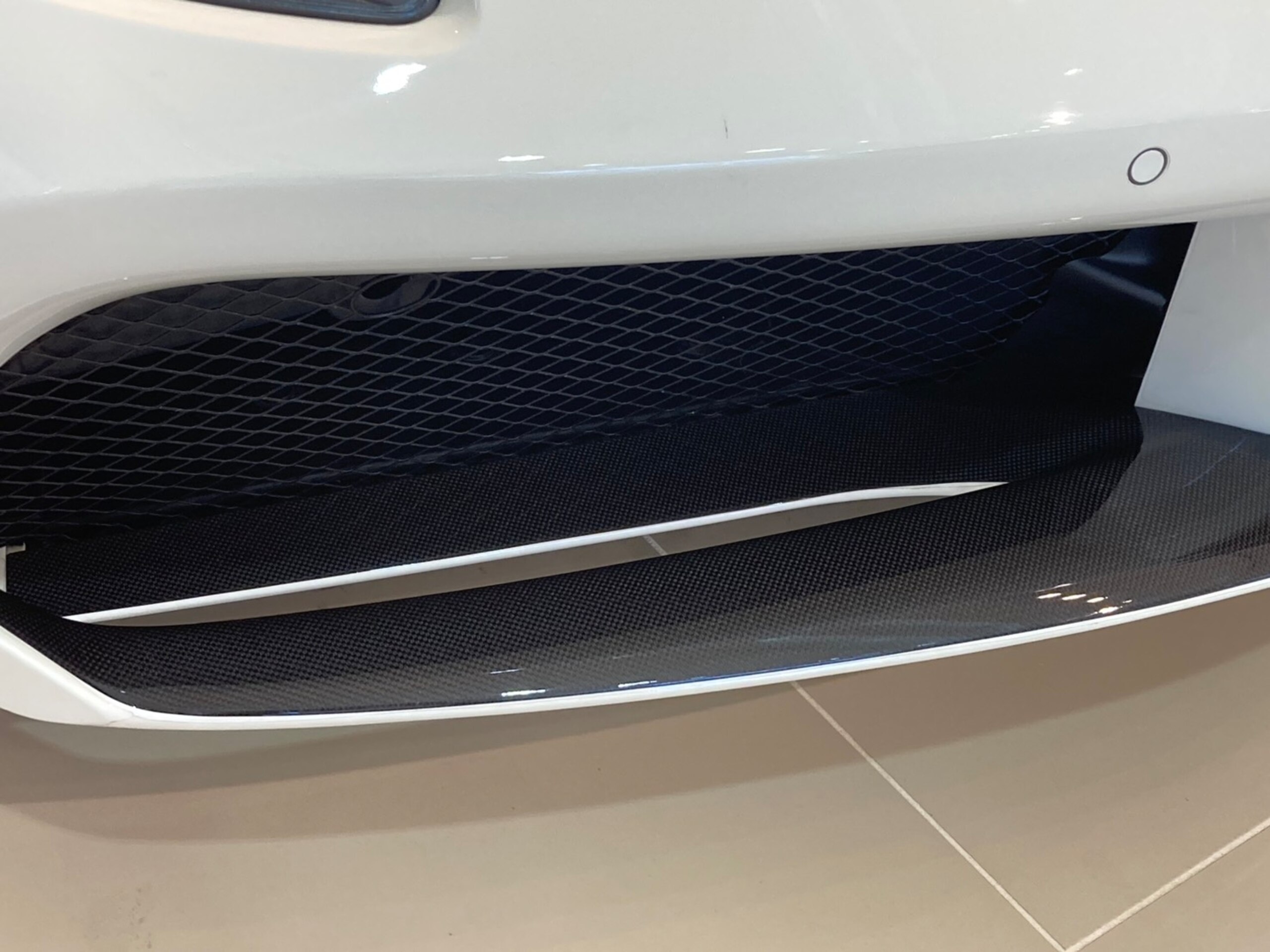 2016 Ferrari 488 Spider — Photo 10 / 35