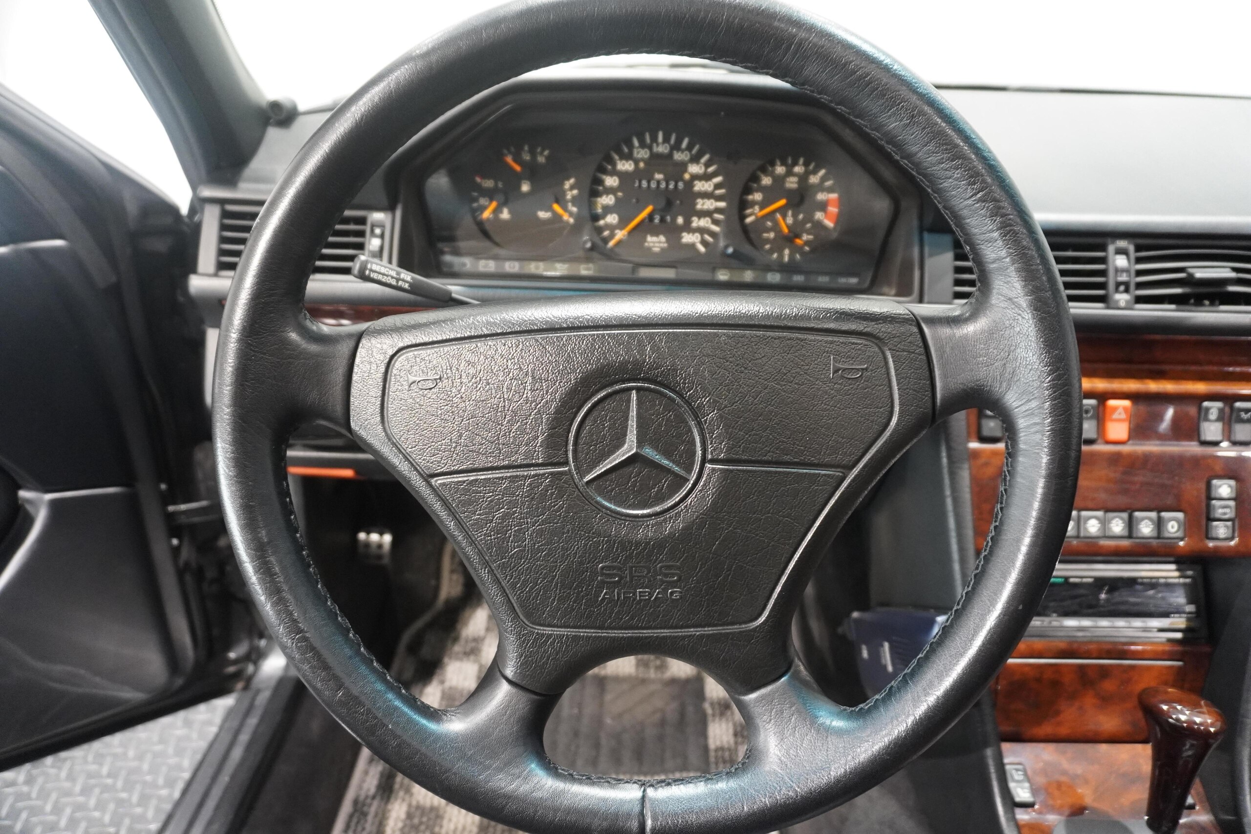 1993 Mercedes Benz 500E — Photo 12 / 23